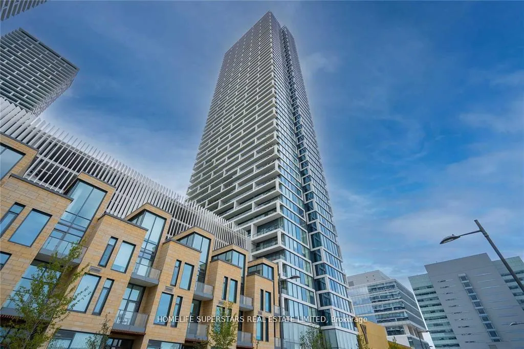 Front of Unit 4508, 5 Buttermill Avenue