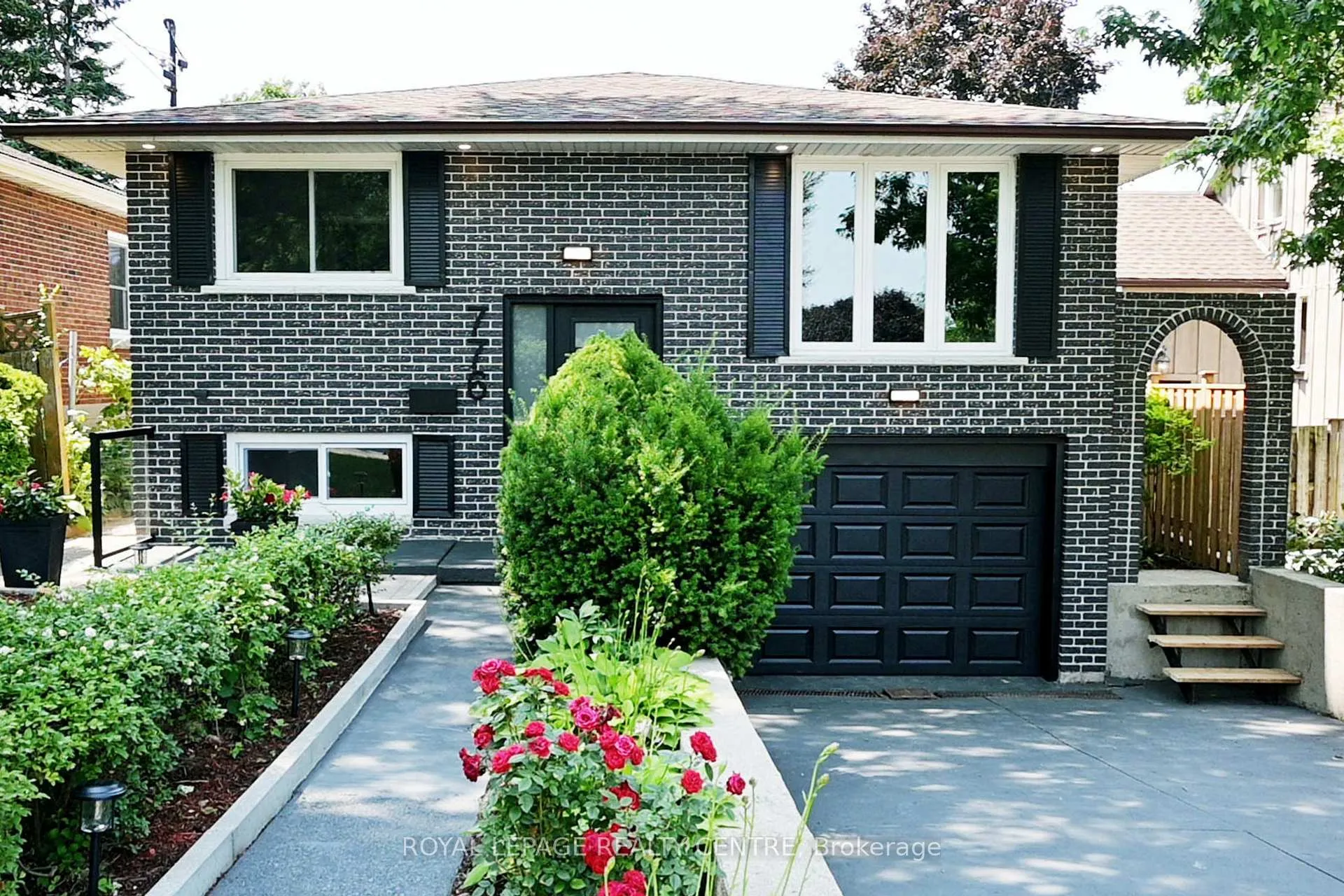 Front of 776 Garth Street
