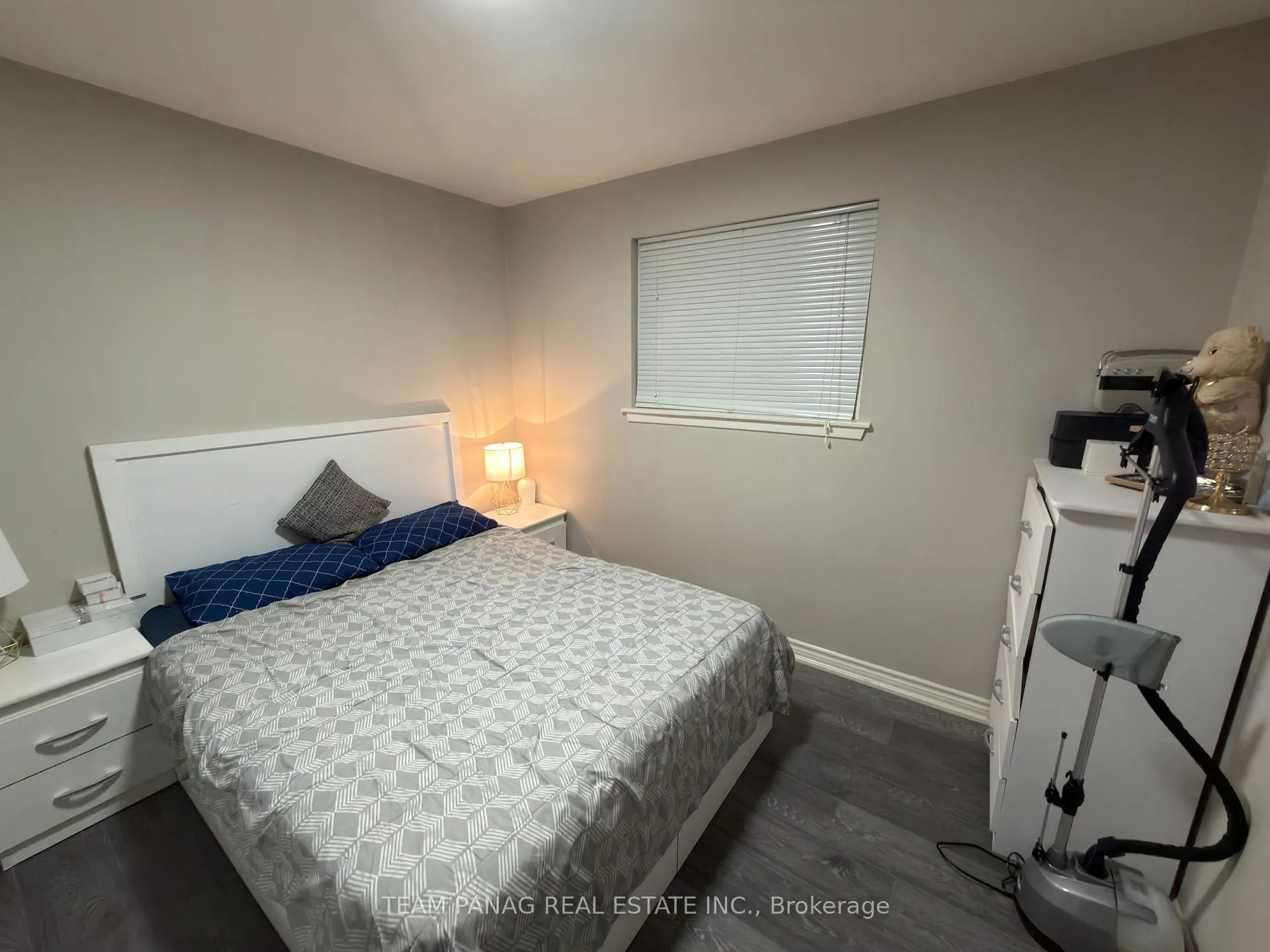 Photo 11 of 9 Appleby Drive, Brampton, Avondale — HOMEH