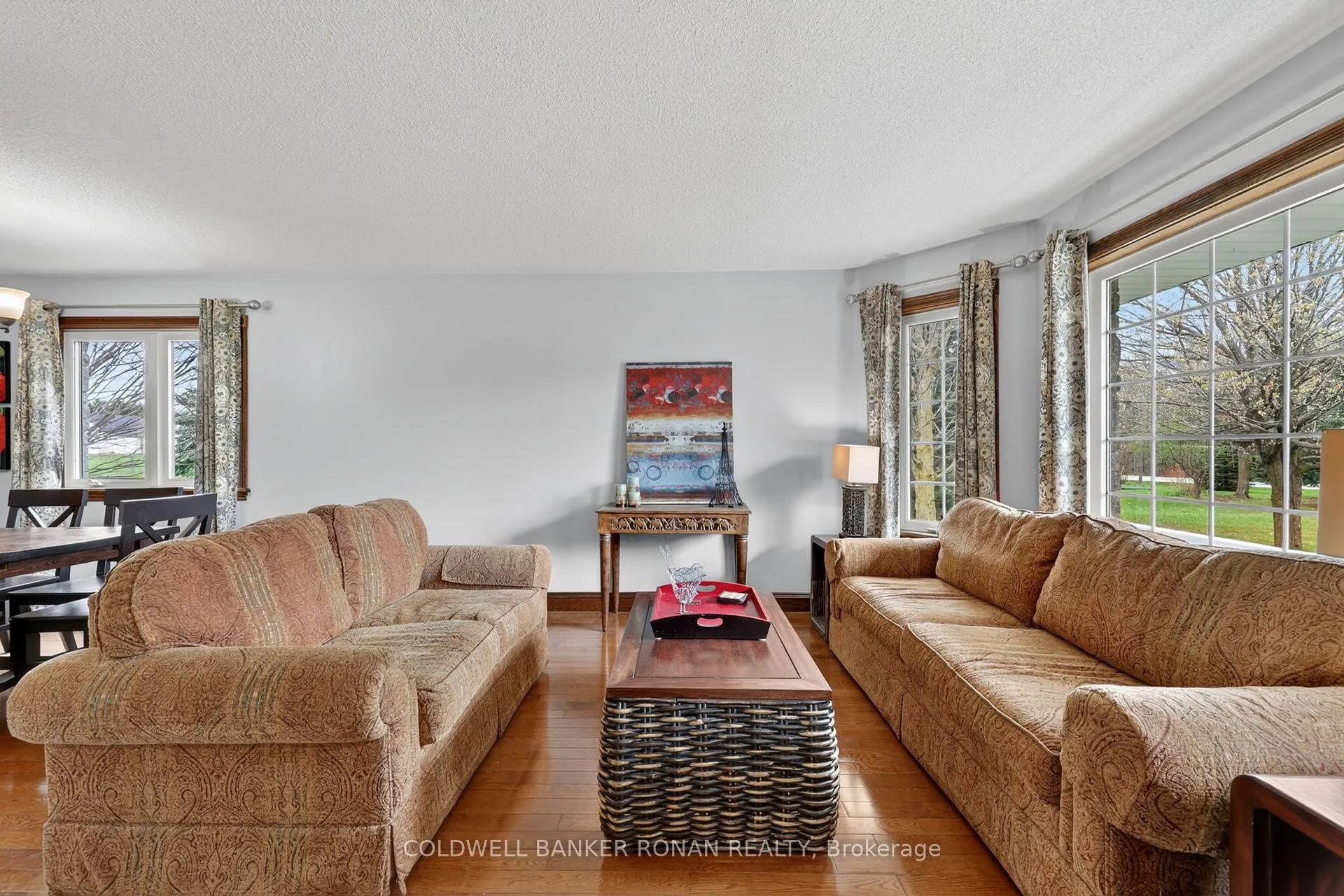 Photo 5 of 4269 Concession 12, Clearview, Rural Clearview — HOMEH