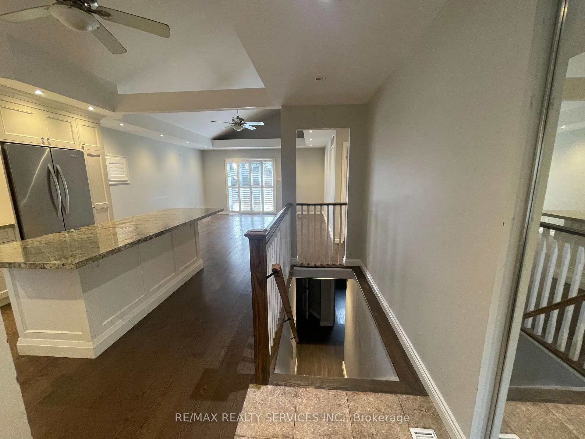 Photo 3 of 109 River Road, Brampton, Huttonville — HOMEH