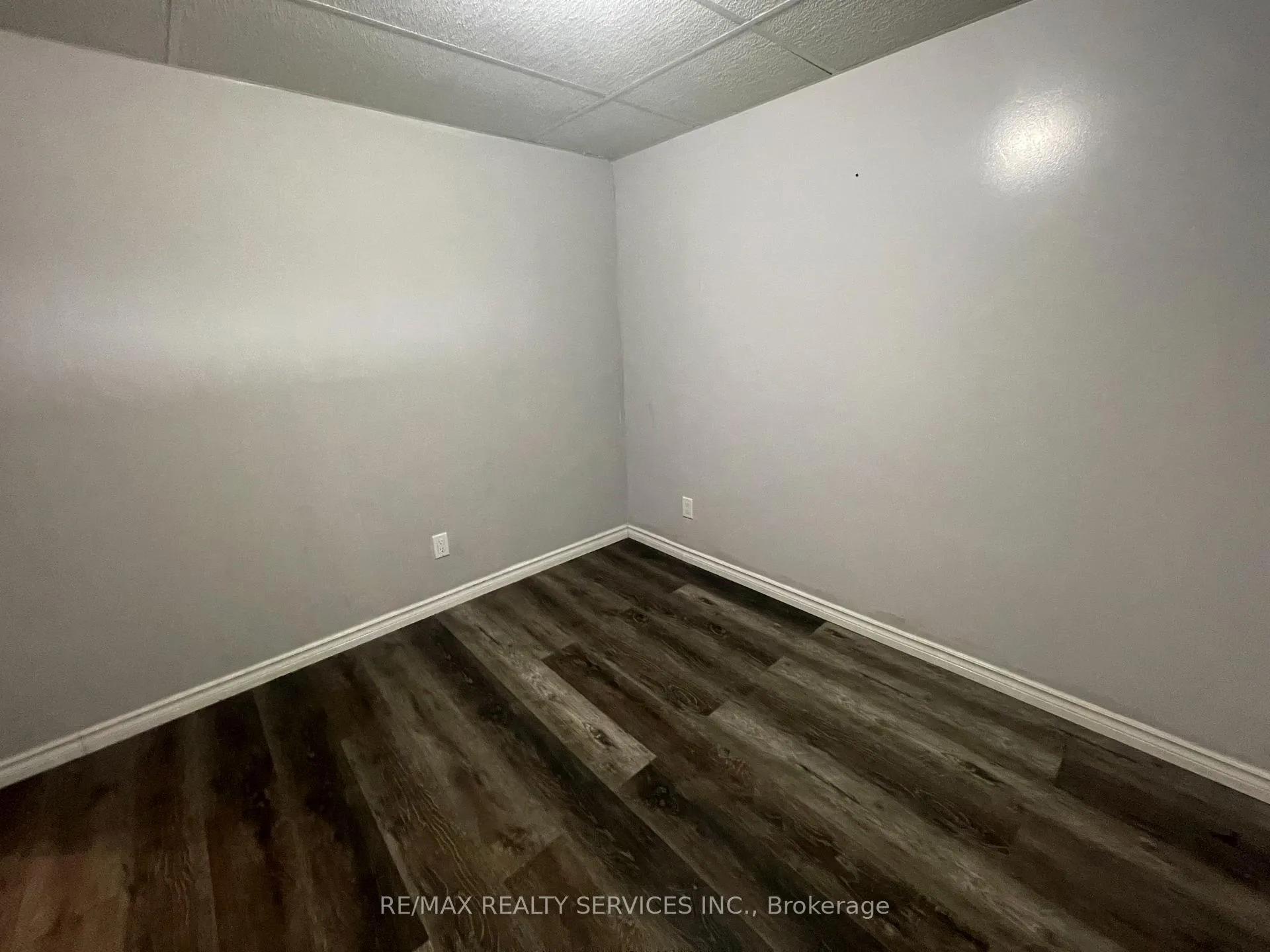 Photo 13 of 109 River Road, Brampton, Huttonville — HOMEH
