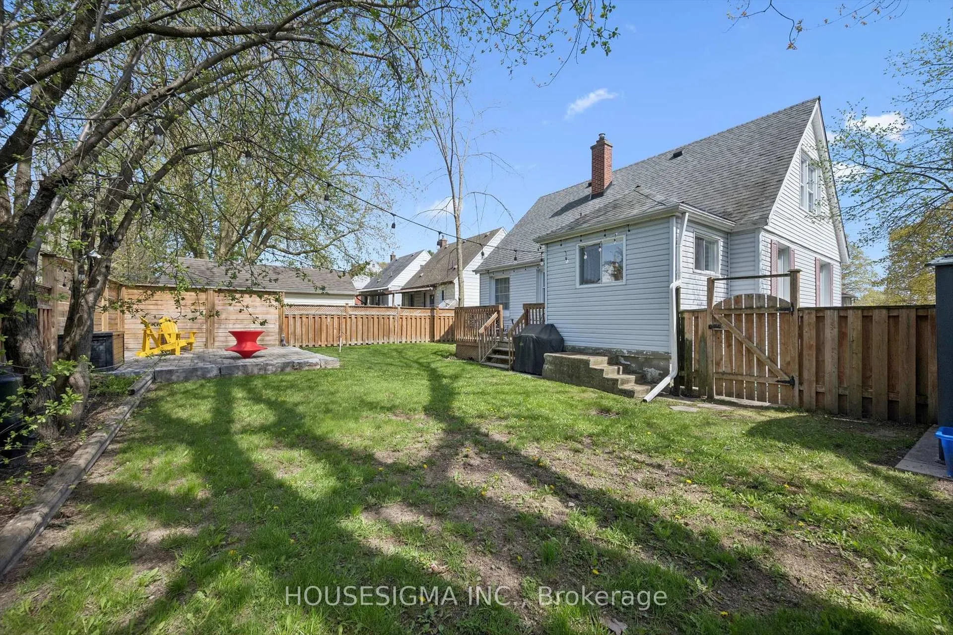 Photo 39 of 46 Seneca Drive, Kitchener — HOMEH