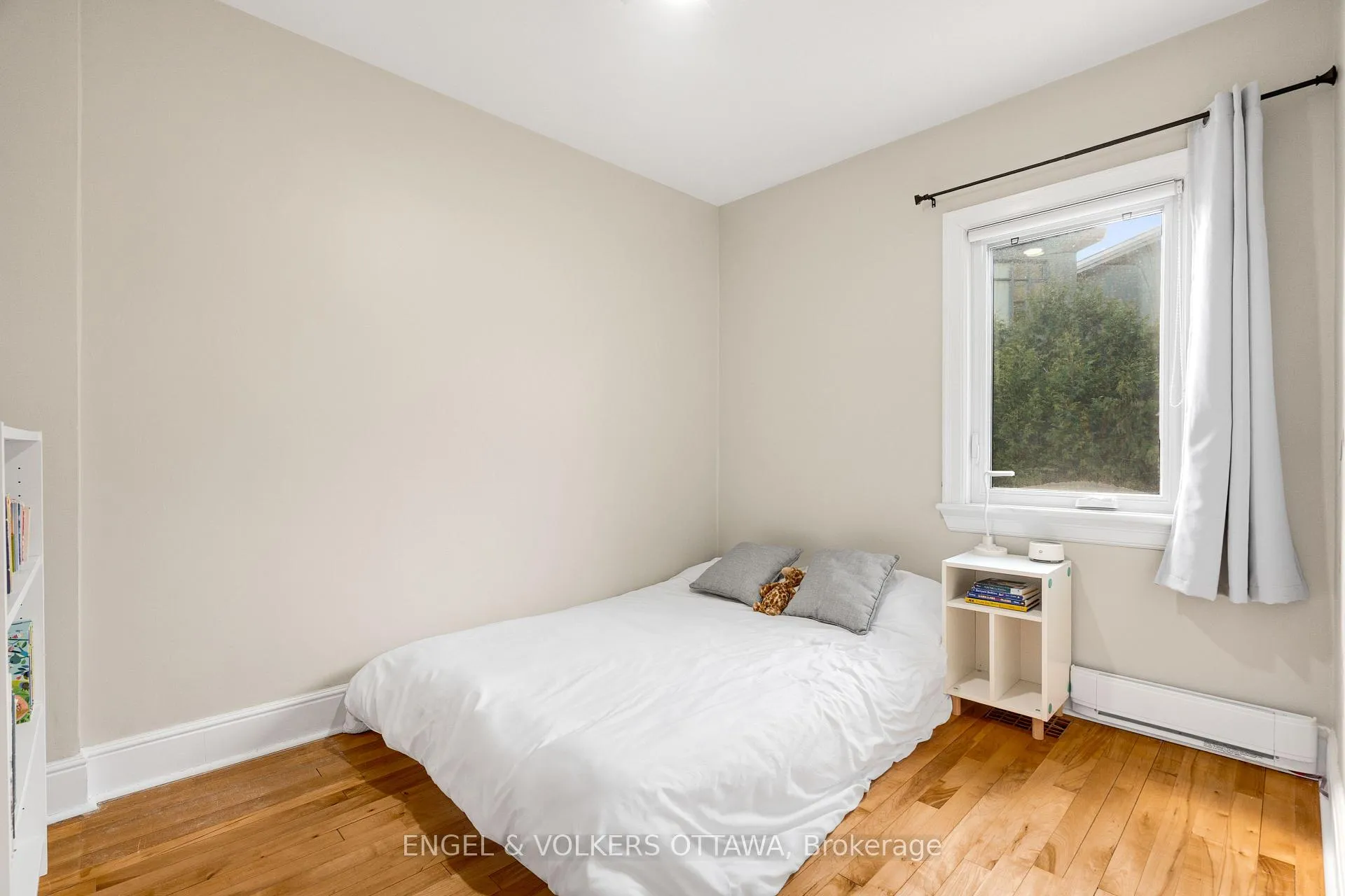 Photo 34 of 112 Springfield Road, Ottawa, Lindenlea — HOMEH