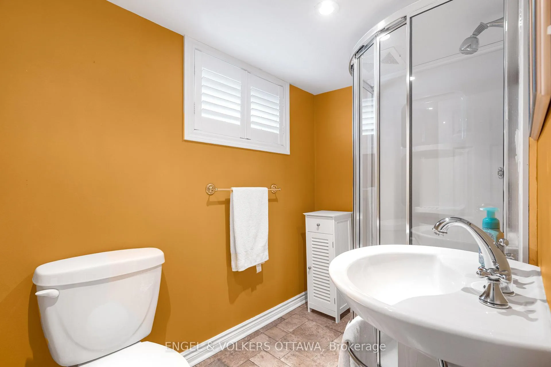 Photo 38 of 112 Springfield Road, Ottawa, Lindenlea — HOMEH