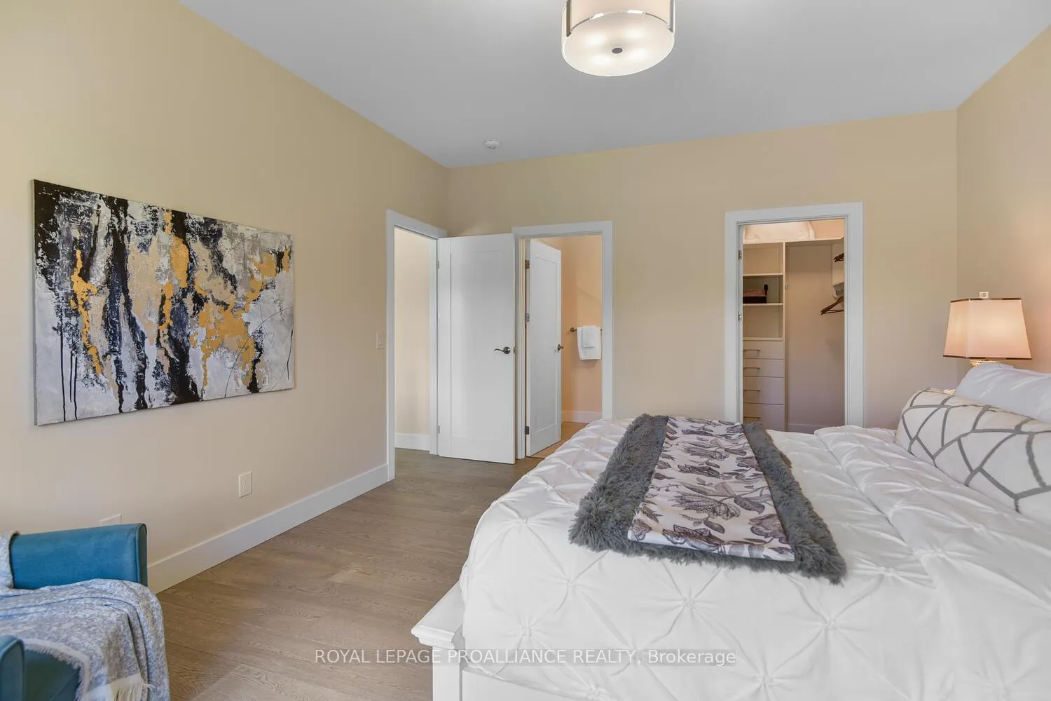 Photo 19 of 33 Douglas Marshall Crescent, Brockville — HOMEH