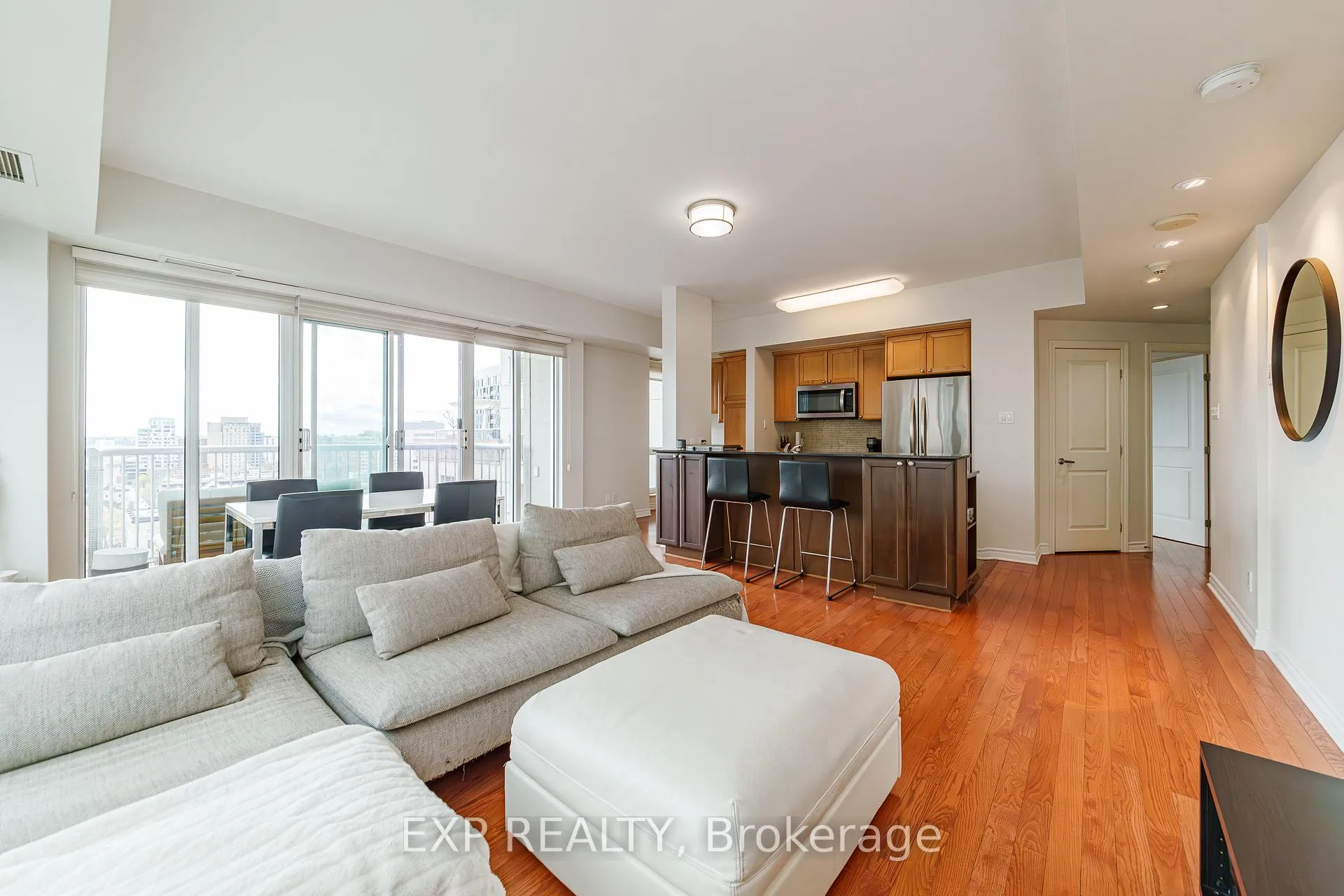 Photo 6 of Unit 2008, 200 Rideau Street, Ottawa, Sandy Hill — HOMEH