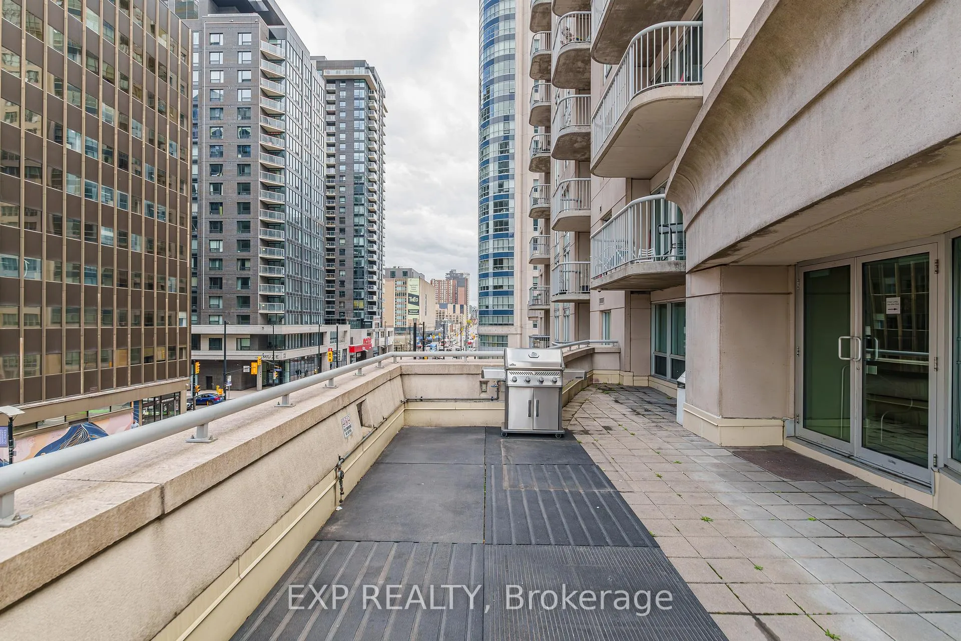 Photo 37 of Unit 2008, 200 Rideau Street, Ottawa, Sandy Hill — HOMEH