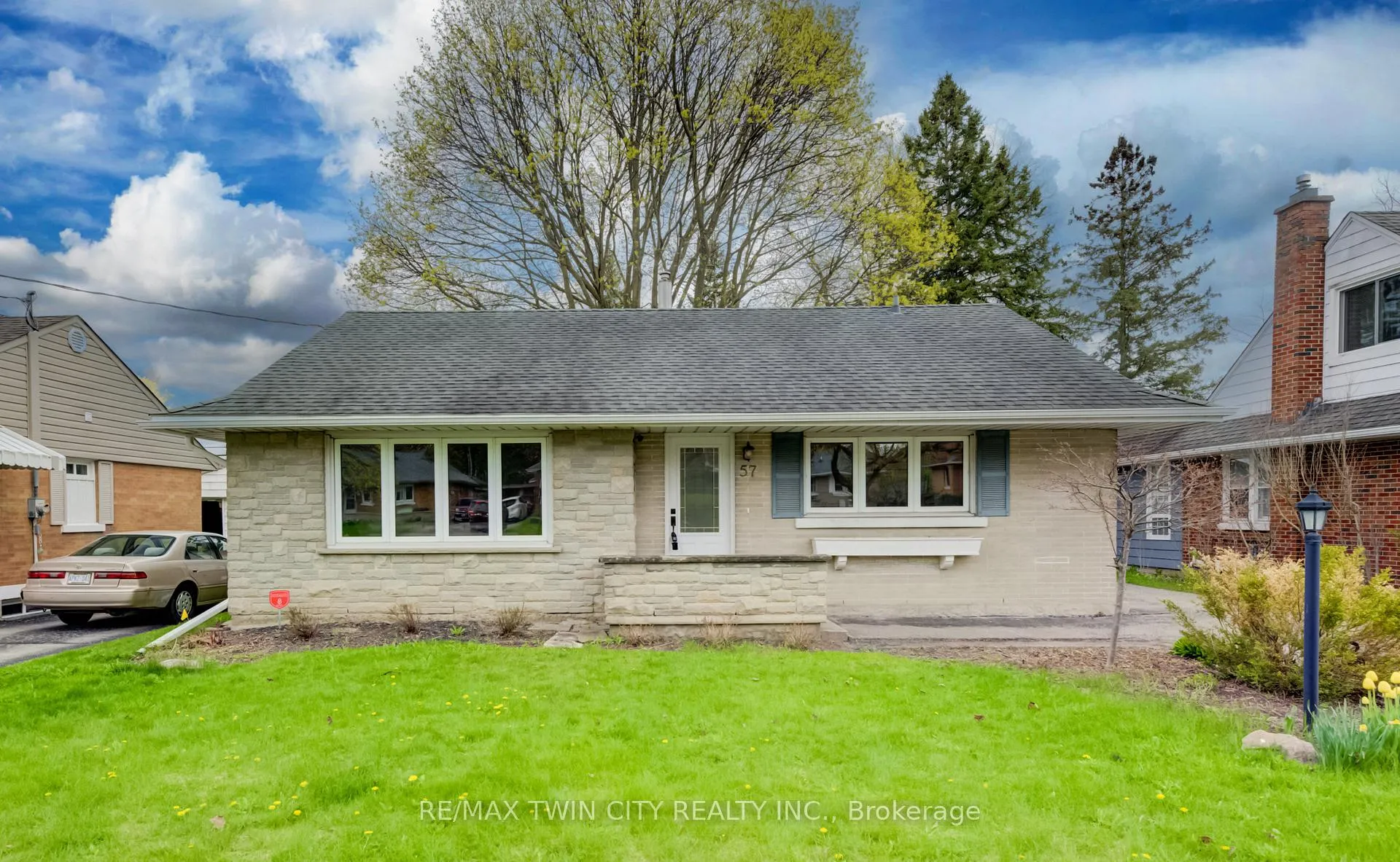 Photo 1 of 57 Jack Avenue, Kitchener — HOMEH
