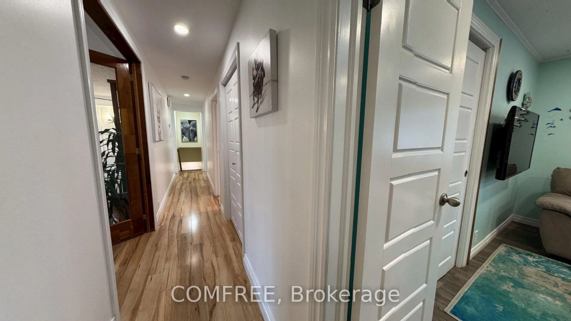 Photo 16 of 21 Seacliff Drive W, Leamington — HOMEH
