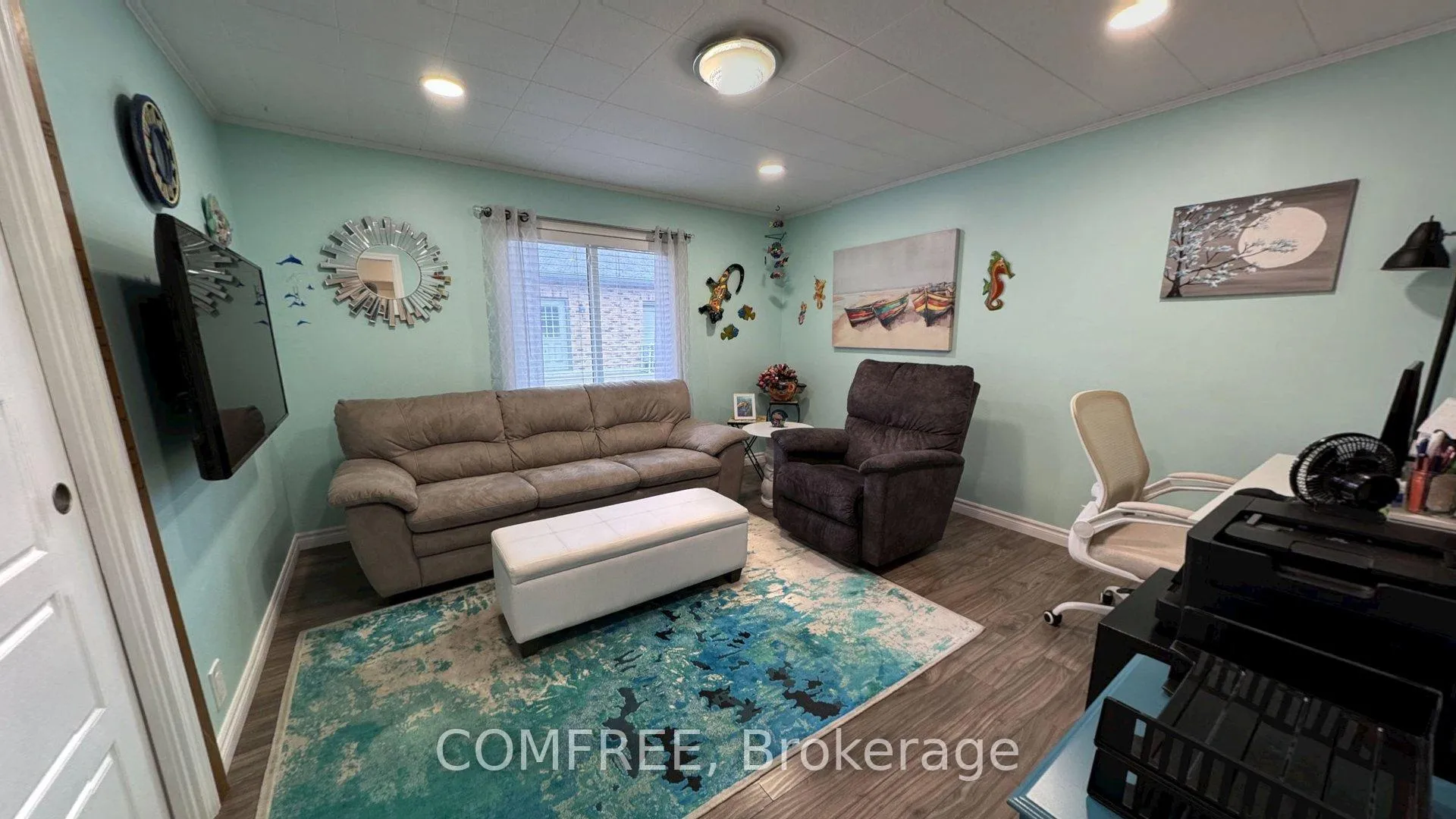 Photo 17 of 21 Seacliff Drive W, Leamington — HOMEH