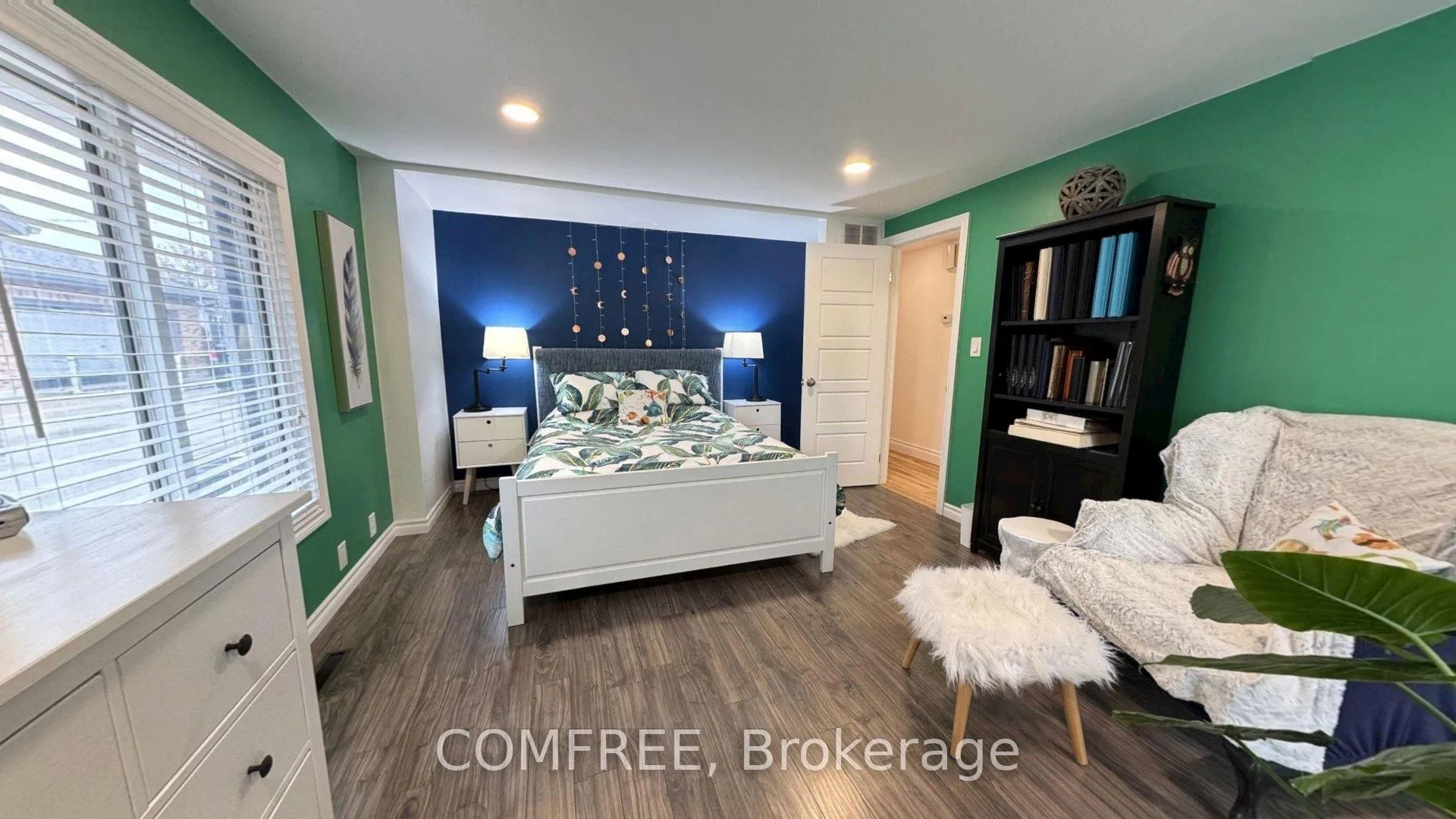 Photo 21 of 21 Seacliff Drive W, Leamington — HOMEH