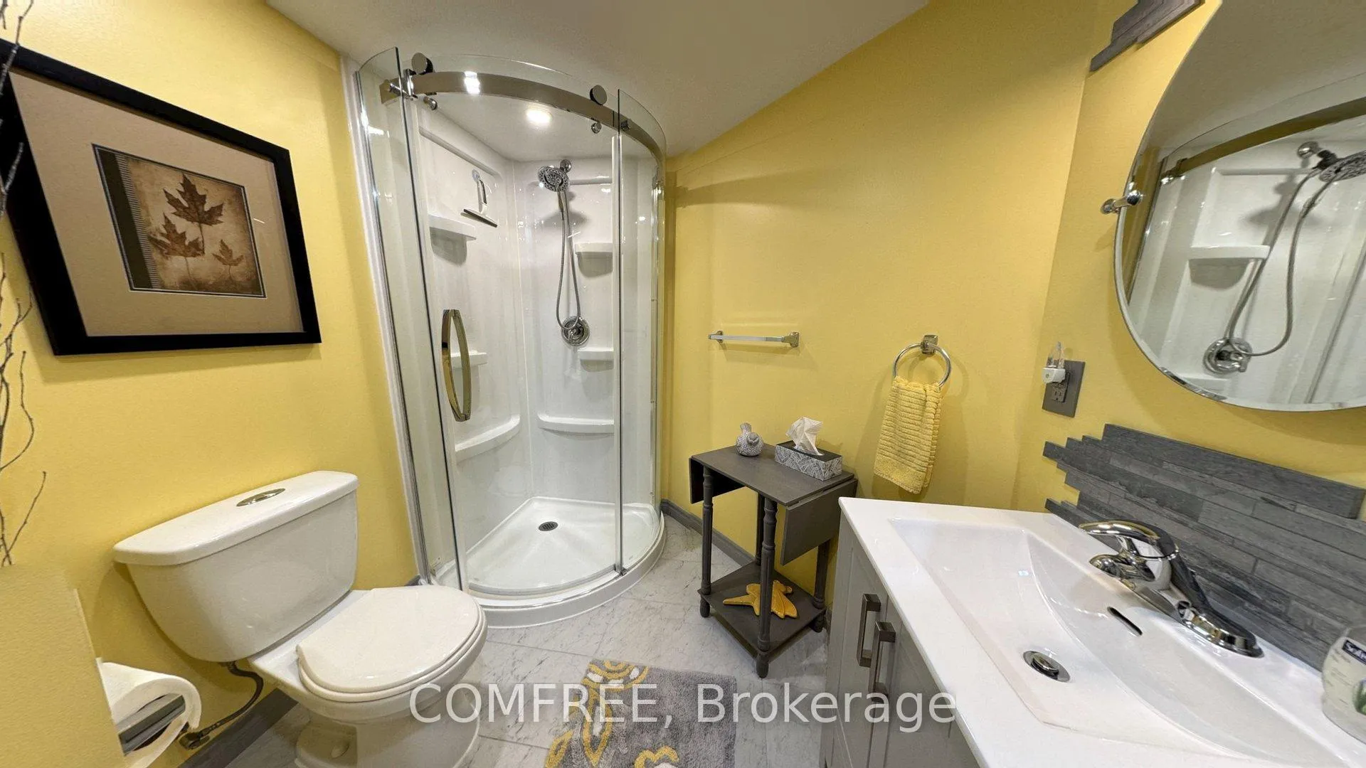 Photo 27 of 21 Seacliff Drive W, Leamington — HOMEH