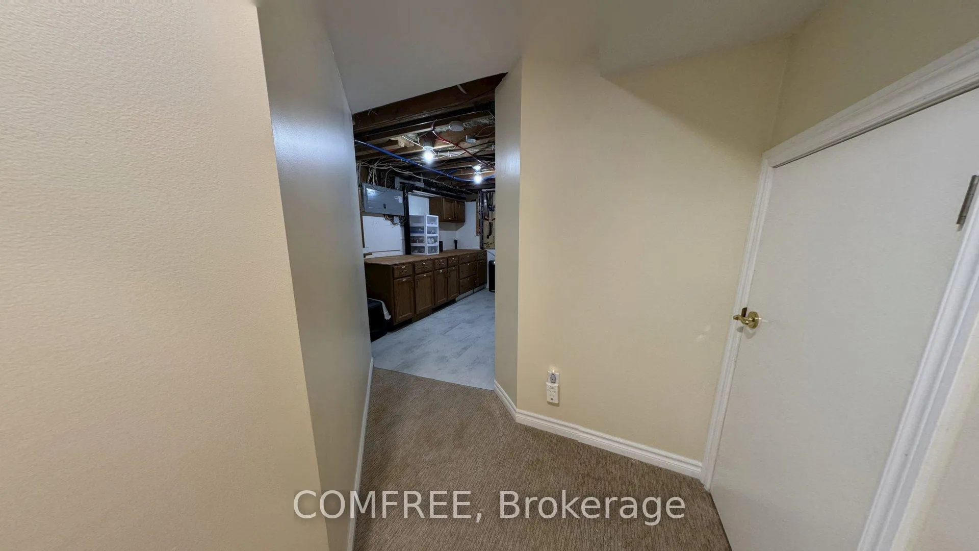Photo 29 of 21 Seacliff Drive W, Leamington — HOMEH