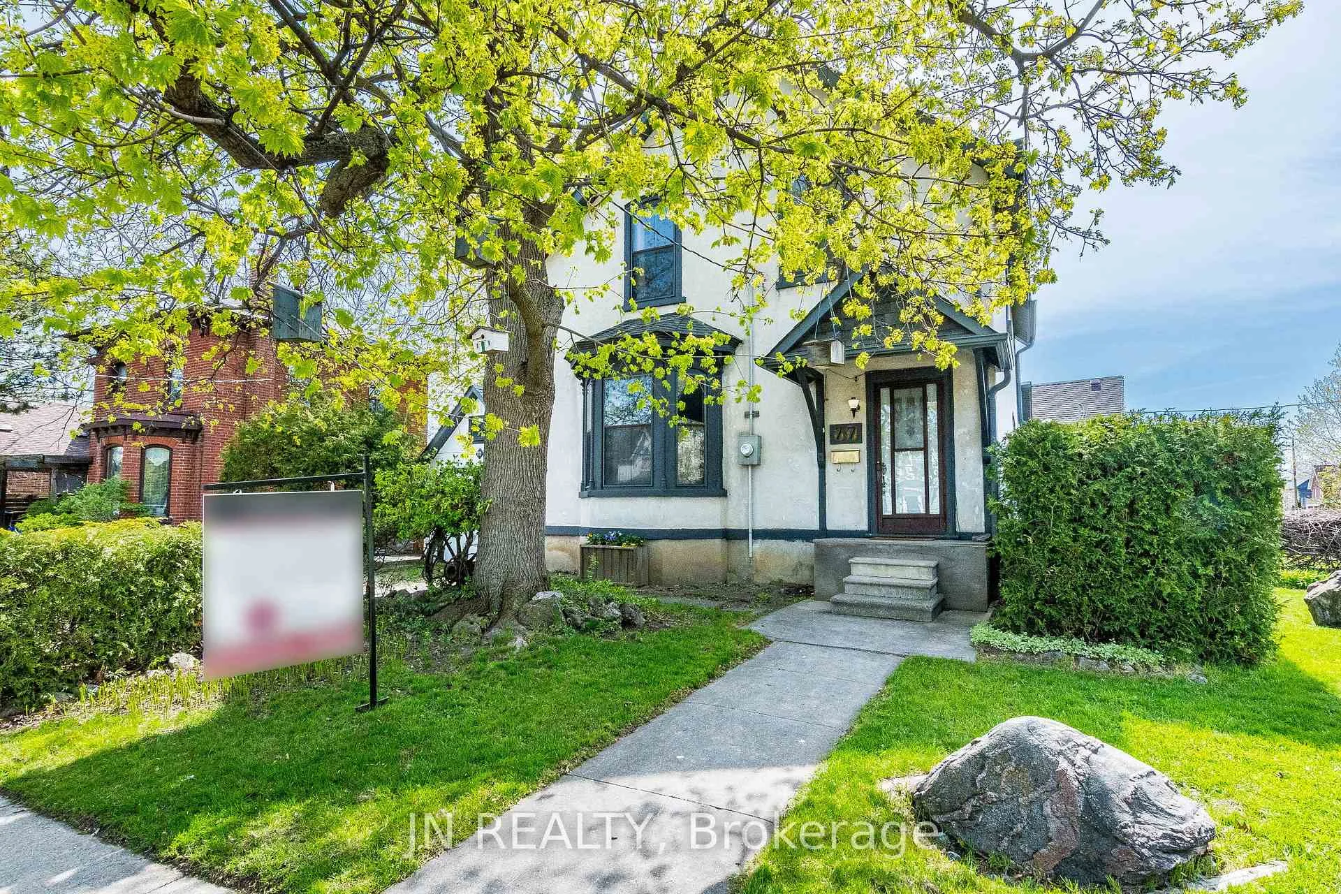 Photo 40 of 77 Nelson Street W, Brampton, Downtown Brampton — HOMEH
