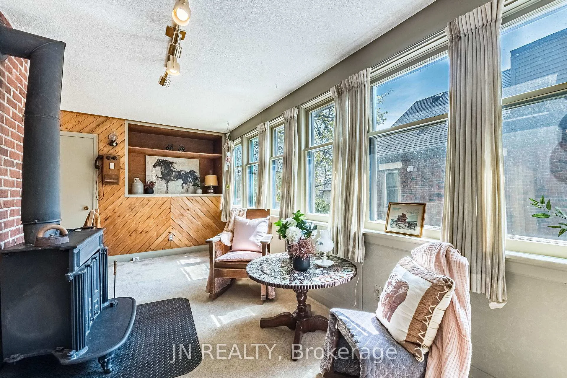 Photo 58 of 77 Nelson Street W, Brampton, Downtown Brampton — HOMEH