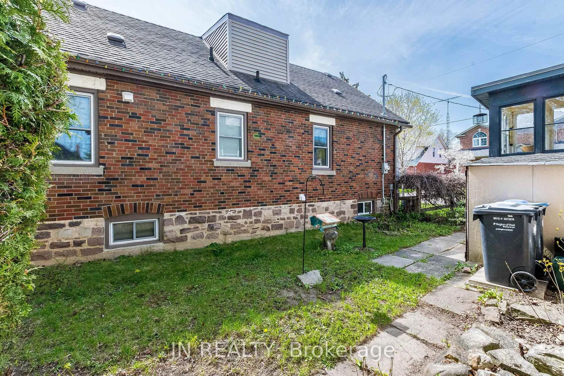 Photo 85 of 77 Nelson Street W, Brampton, Downtown Brampton — HOMEH