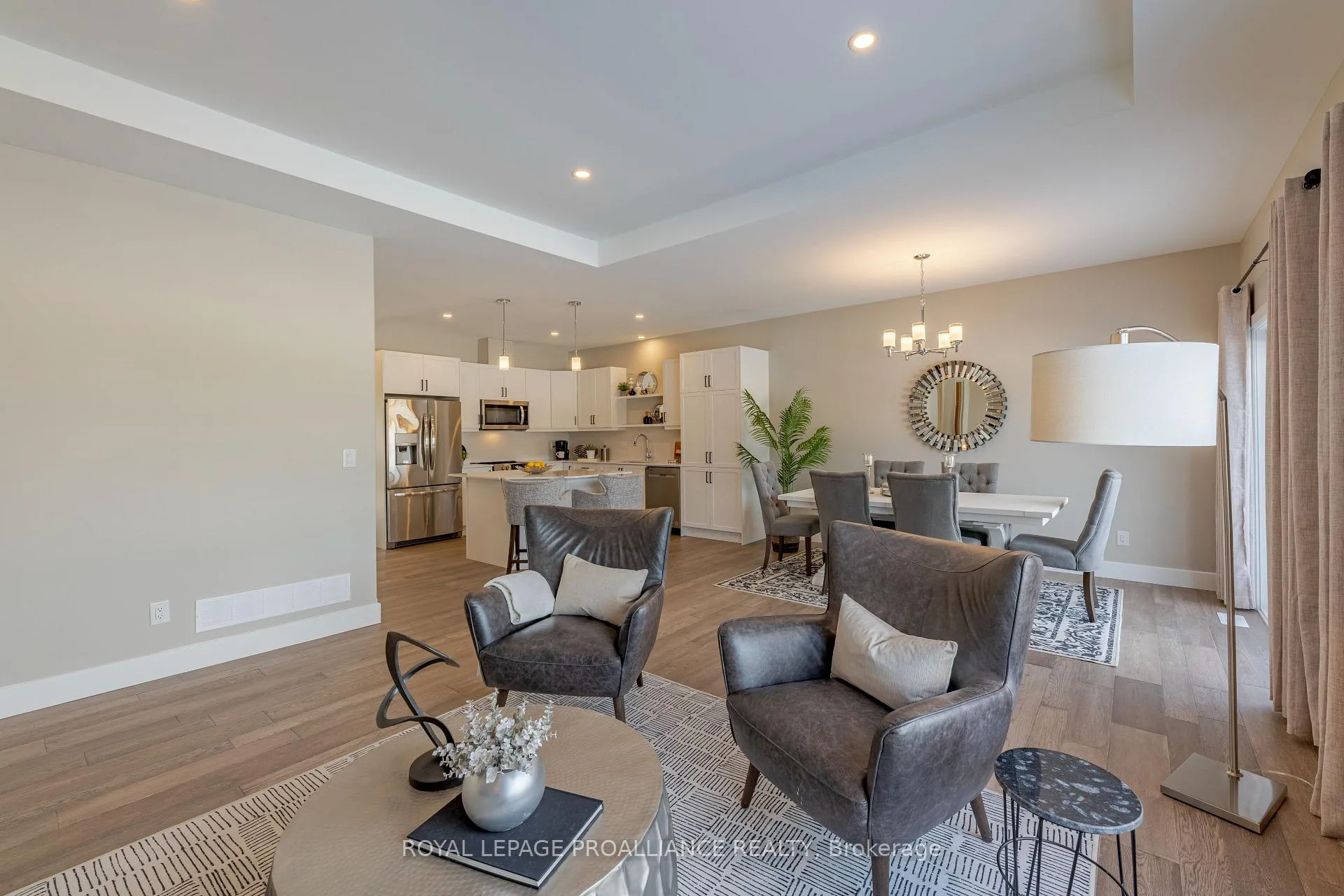Photo 19 of 31 Douglas Marshall Crescent, Brockville — HOMEH