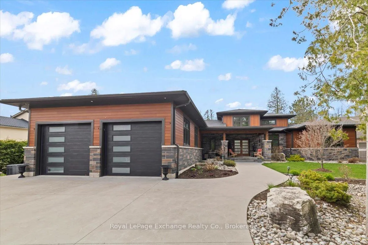 Photo 32 of 171 Huron Road, Huron-Kinloss — HOMEH