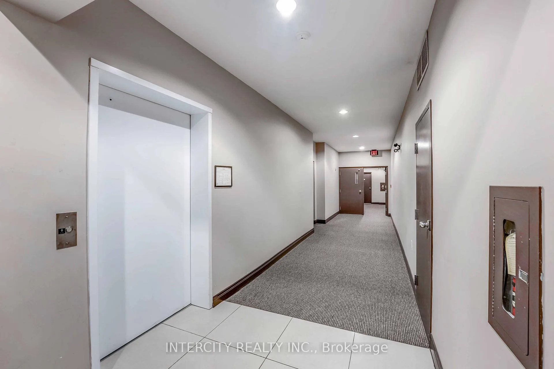 Photo 5 of Unit 306, 6928 Ailanthus Avenue E, Niagara Falls, Arad/Fallsview — HOMEH