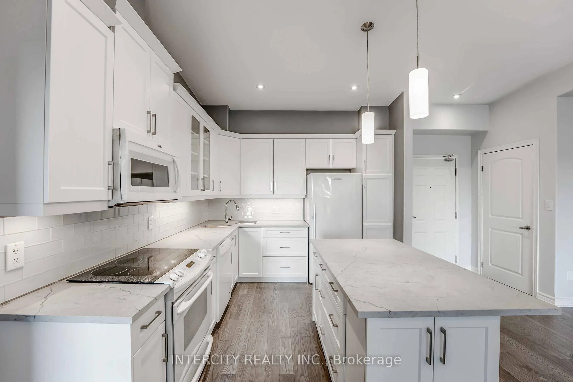 Photo 10 of Unit 306, 6928 Ailanthus Avenue E, Niagara Falls, Arad/Fallsview — HOMEH