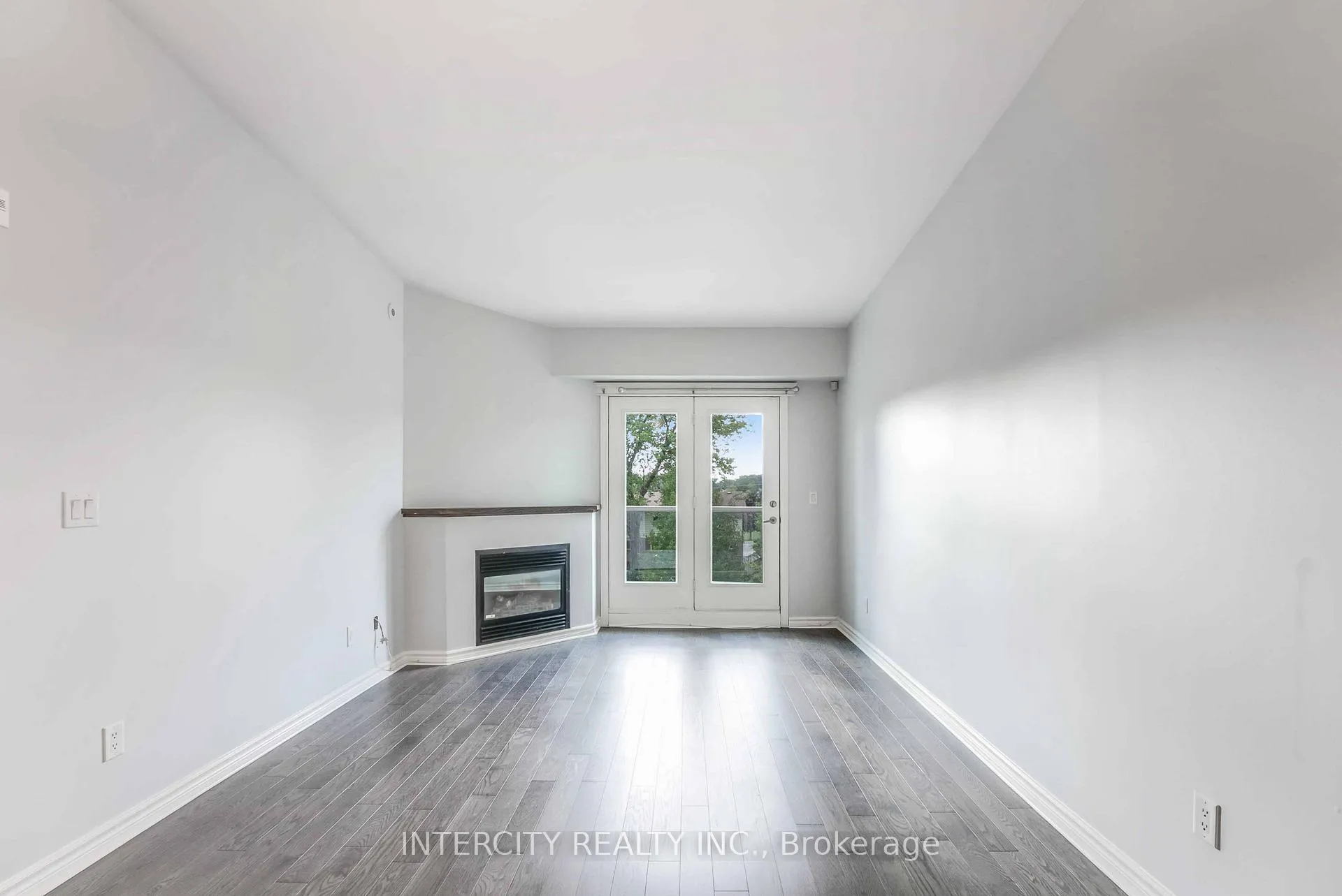 Photo 13 of Unit 306, 6928 Ailanthus Avenue E, Niagara Falls, Arad/Fallsview — HOMEH