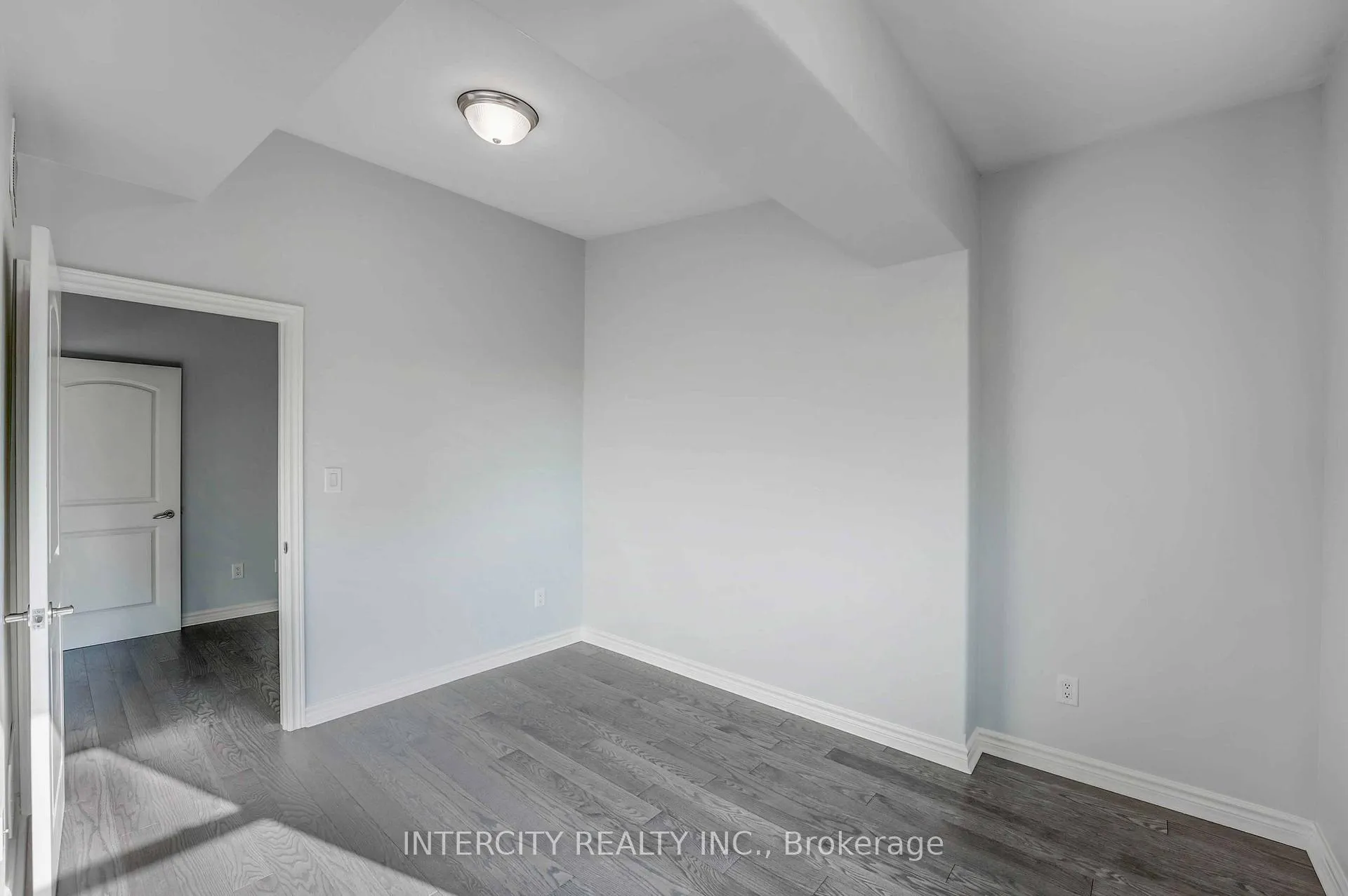 Photo 21 of Unit 306, 6928 Ailanthus Avenue E, Niagara Falls, Arad/Fallsview — HOMEH
