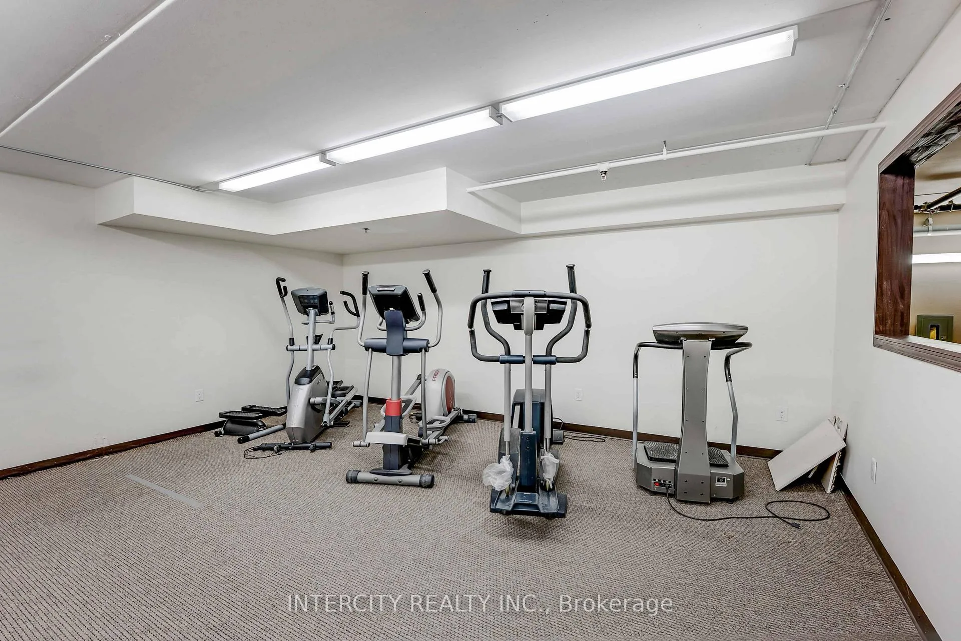 Photo 26 of Unit 306, 6928 Ailanthus Avenue E, Niagara Falls, Arad/Fallsview — HOMEH