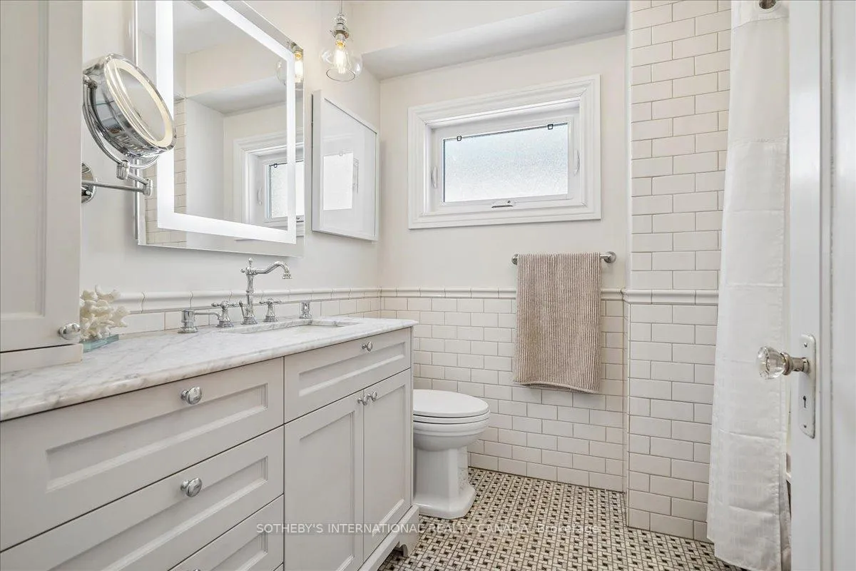 Photo 22 of 66 Empire Avenue, Toronto, South Riverdale — HOMEH