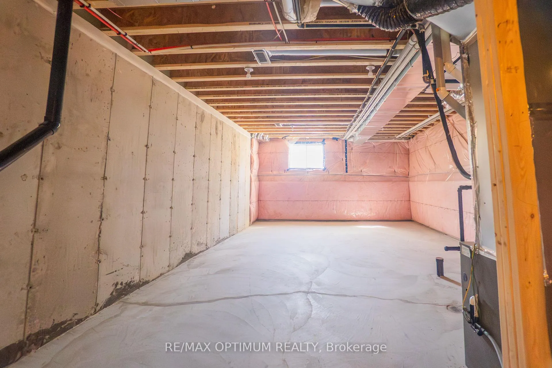 Photo 22 of 46 Bermondsey Way, Brampton, Bram West — HOMEH