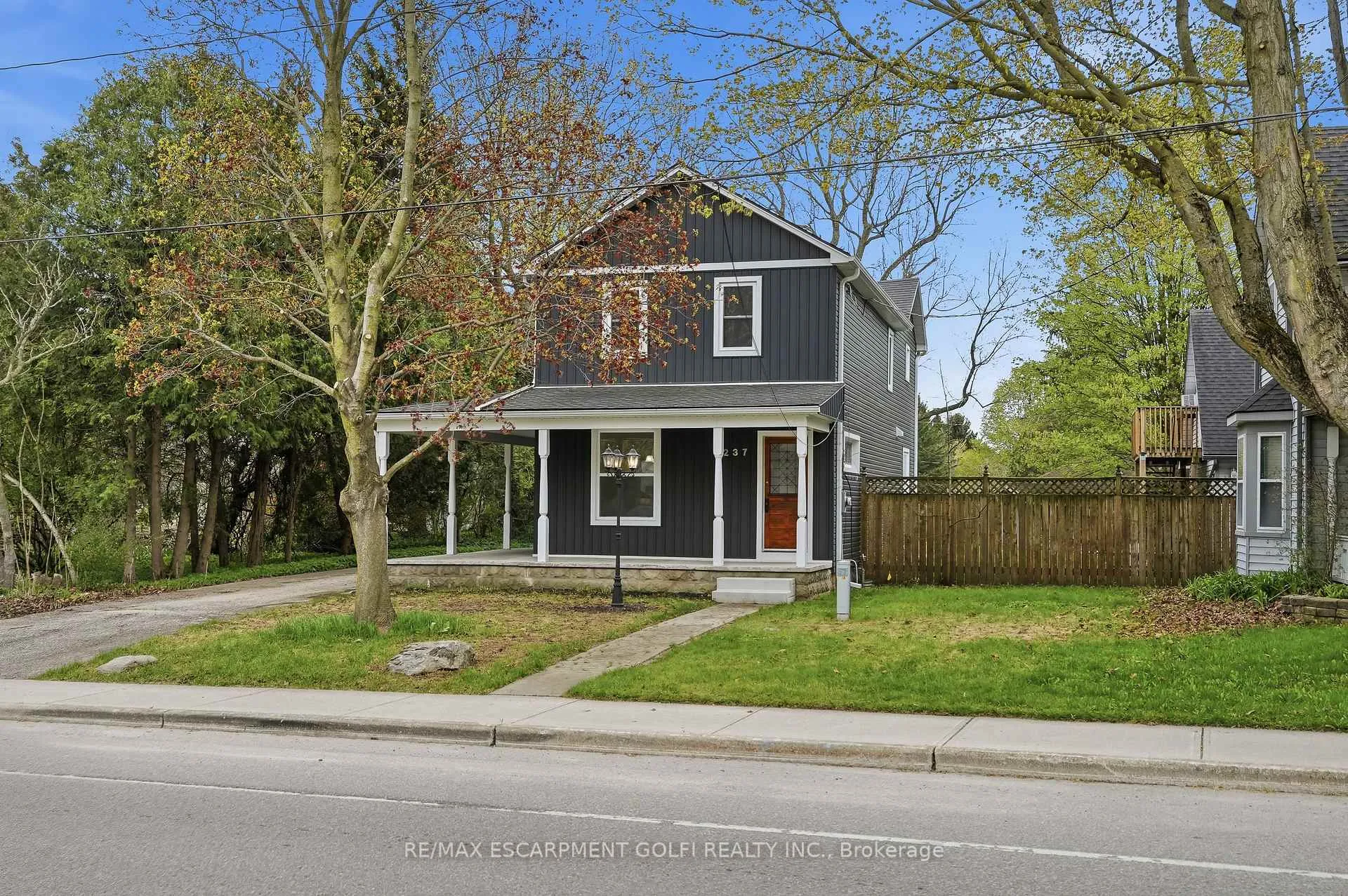 Photo 2 of 237 Main Street E, Norwich, Otterville — HOMEH