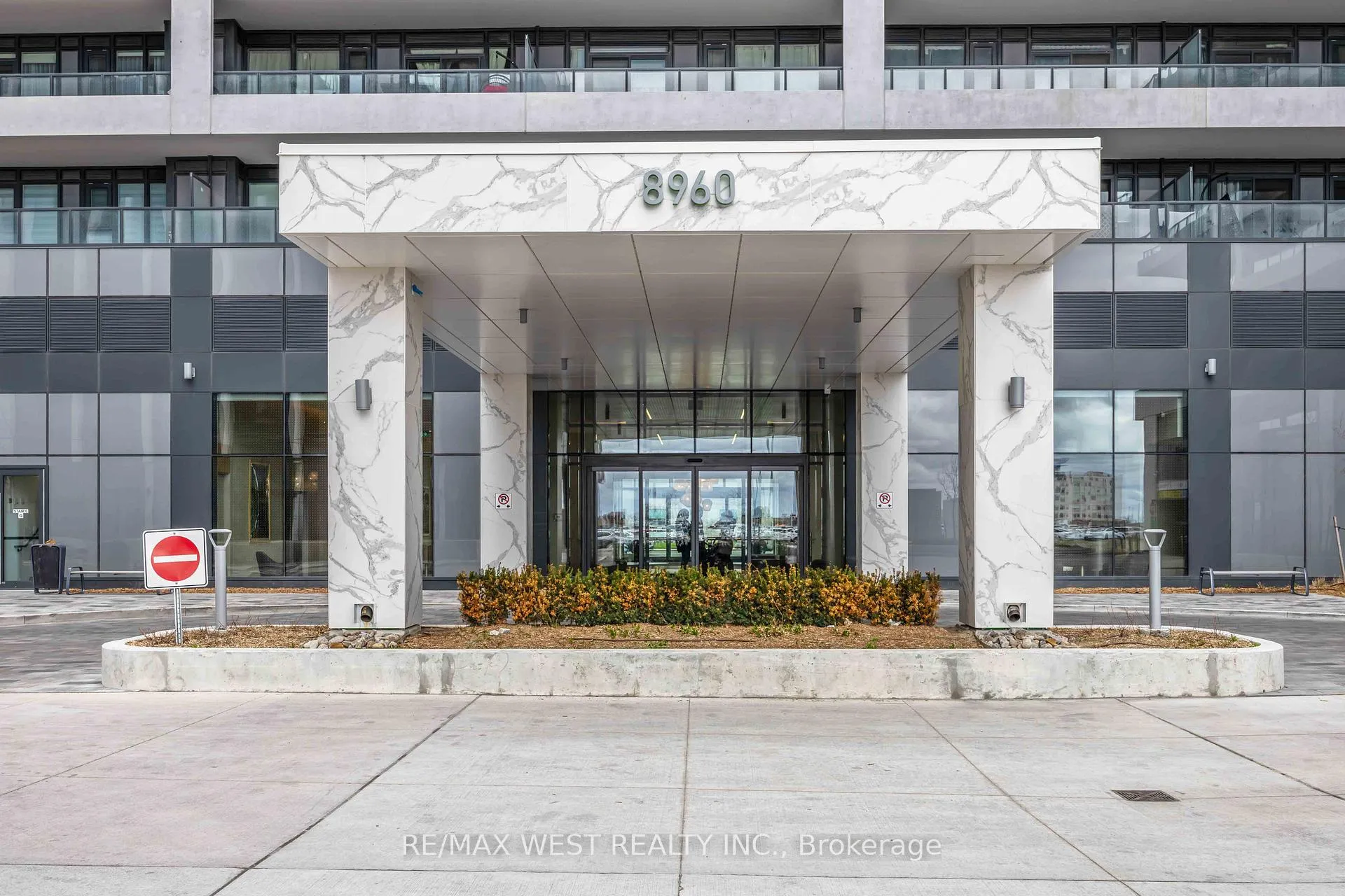 Photo 2 of Unit 2621, 8960 Jane Street, Vaughan, Beverley Glen — HOMEH