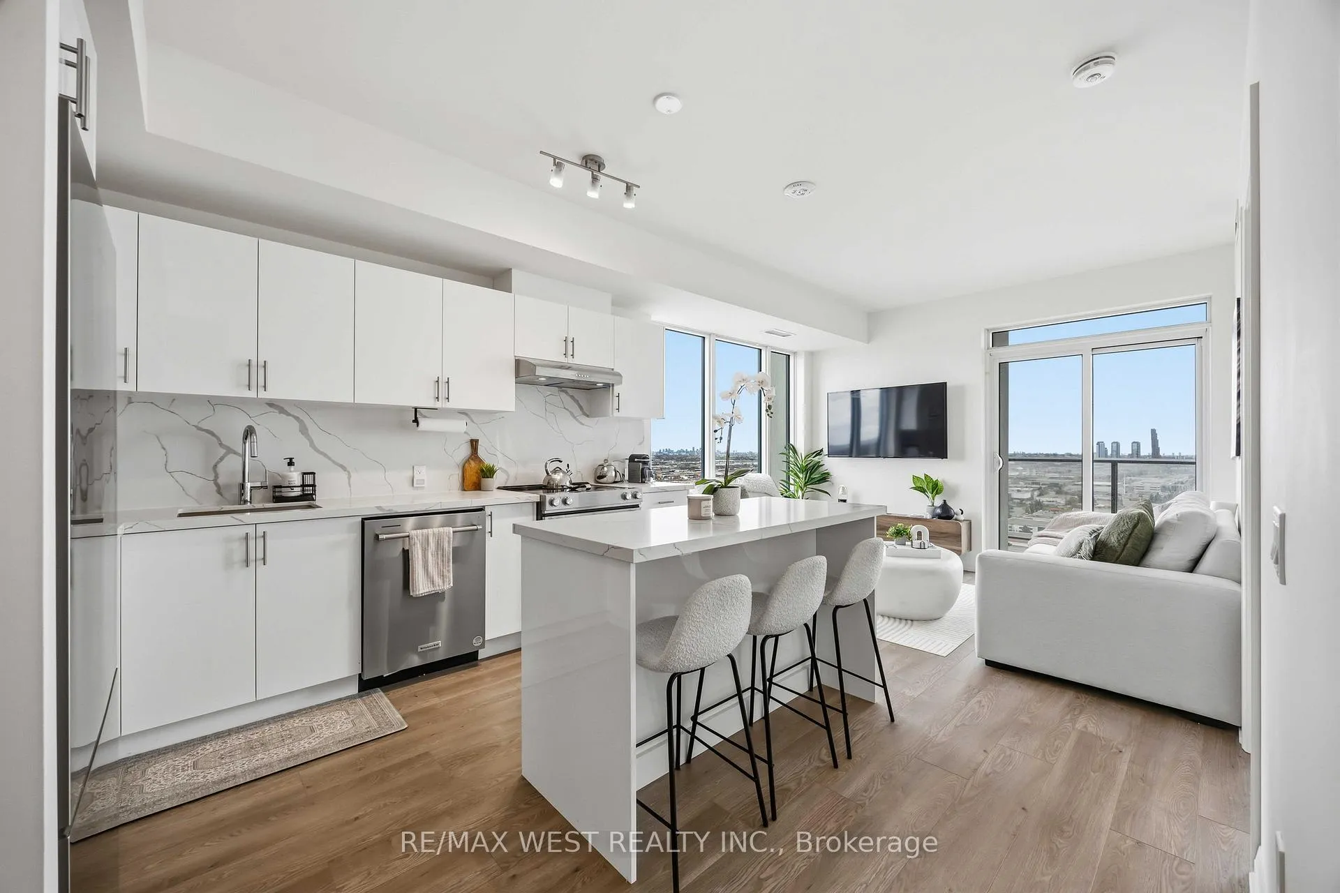 Photo 11 of Unit 2621, 8960 Jane Street, Vaughan, Beverley Glen — HOMEH