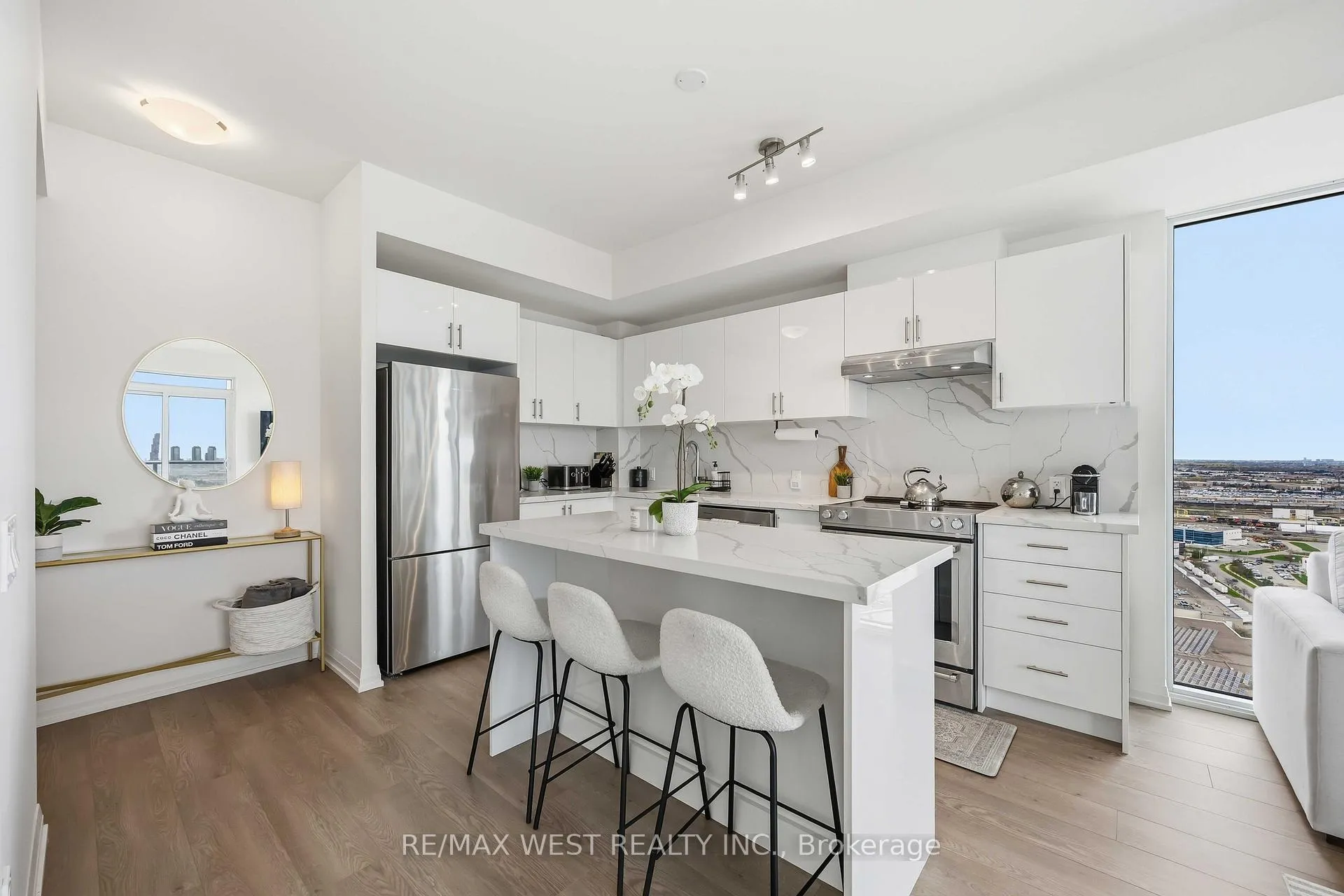 Photo 12 of Unit 2621, 8960 Jane Street, Vaughan, Beverley Glen — HOMEH