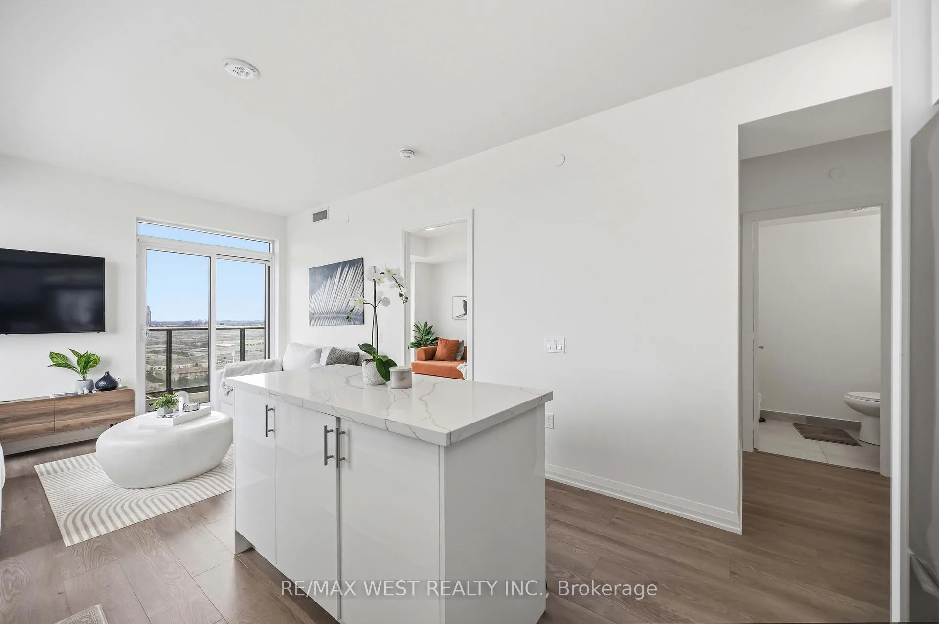 Photo 14 of Unit 2621, 8960 Jane Street, Vaughan, Beverley Glen — HOMEH