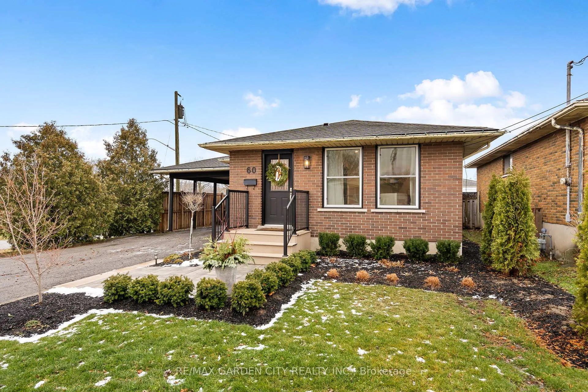 Photo 8 of 60 Brunswick Street, St. Catharines, Western Hill — HOMEH