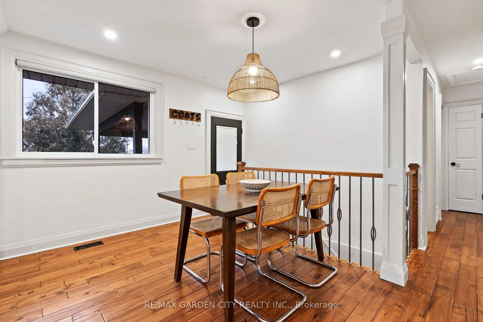 Photo 14 of 60 Brunswick Street, St. Catharines, Western Hill — HOMEH