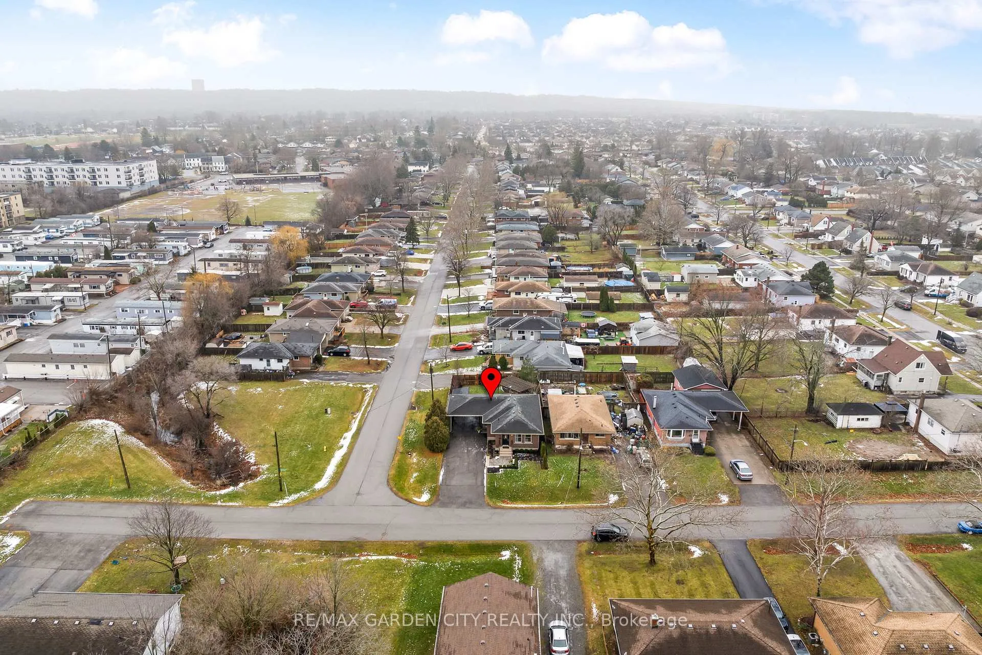 Photo 37 of 60 Brunswick Street, St. Catharines, Western Hill — HOMEH
