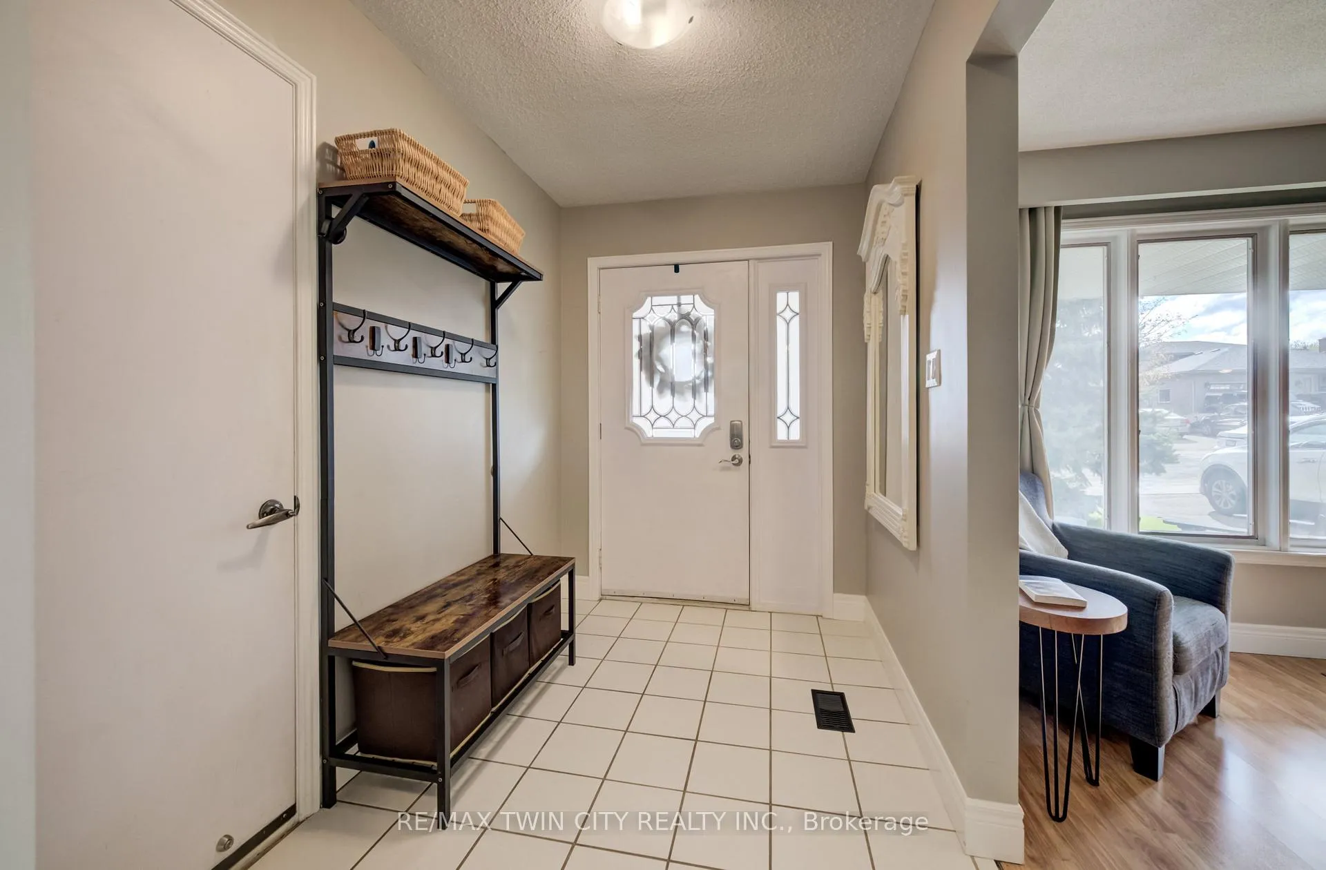 Photo 4 of 226 Hillmer Road, Cambridge, Christopher-Champlain — HOMEH