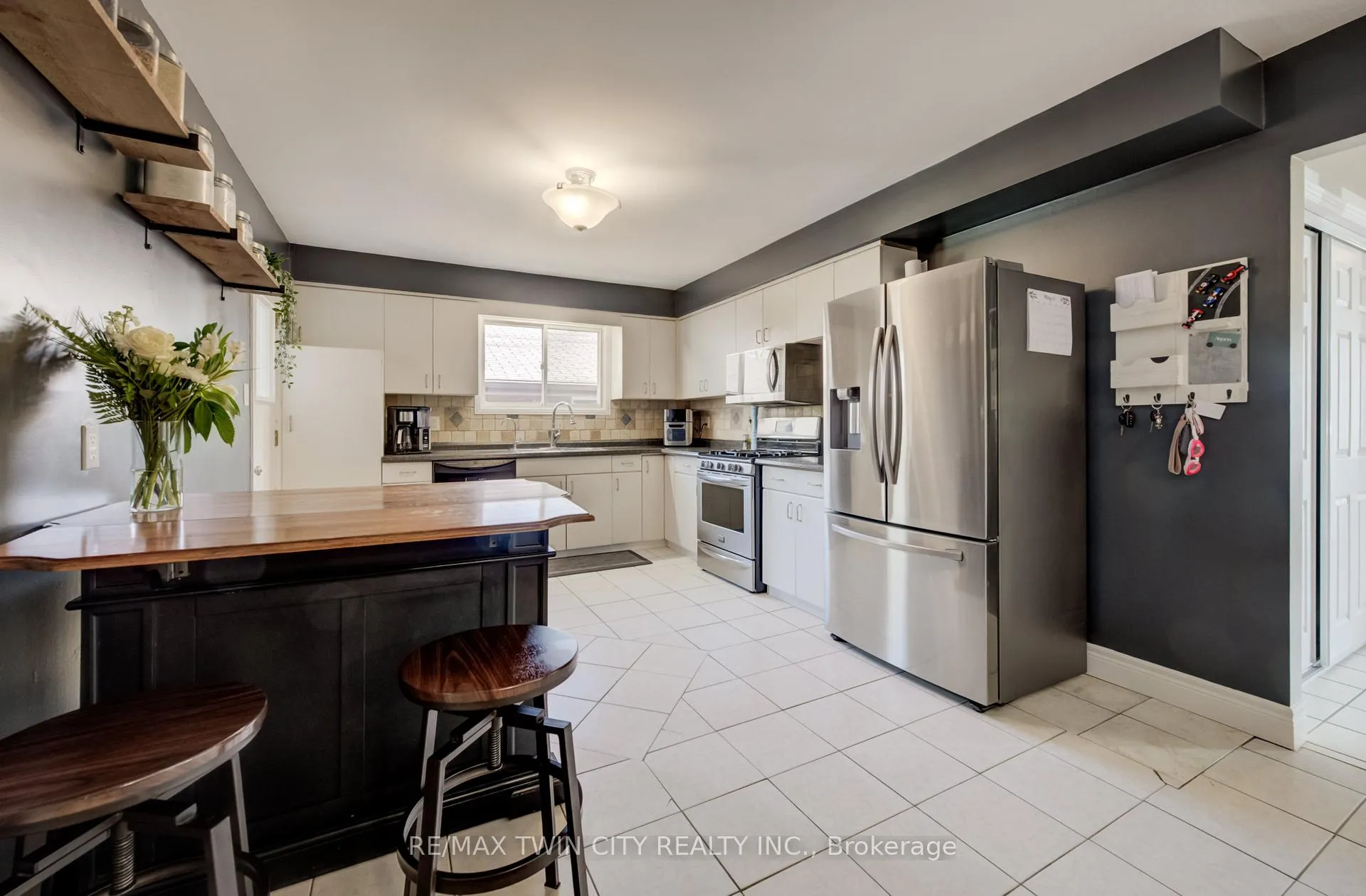 Photo 11 of 226 Hillmer Road, Cambridge, Christopher-Champlain — HOMEH