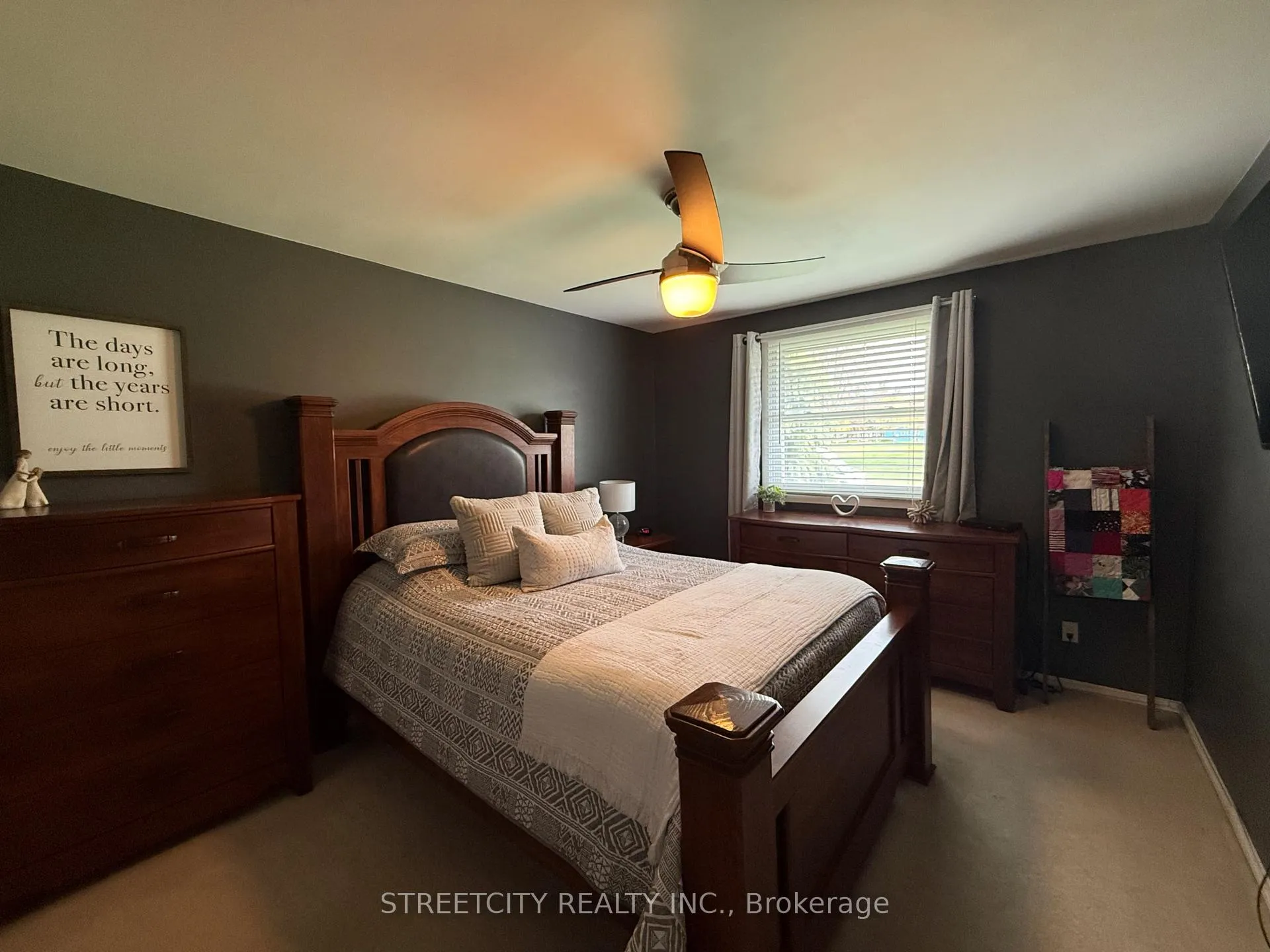 Photo 10 of 1044 Cathcart Boulevard, Sarnia — HOMEH