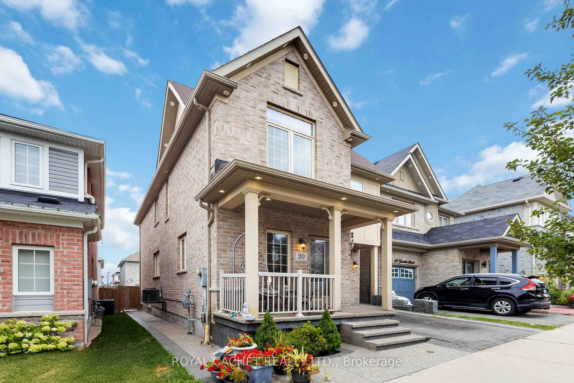 Photo 3 of 20 Gaskin Street, Ajax, Central East — HOMEH