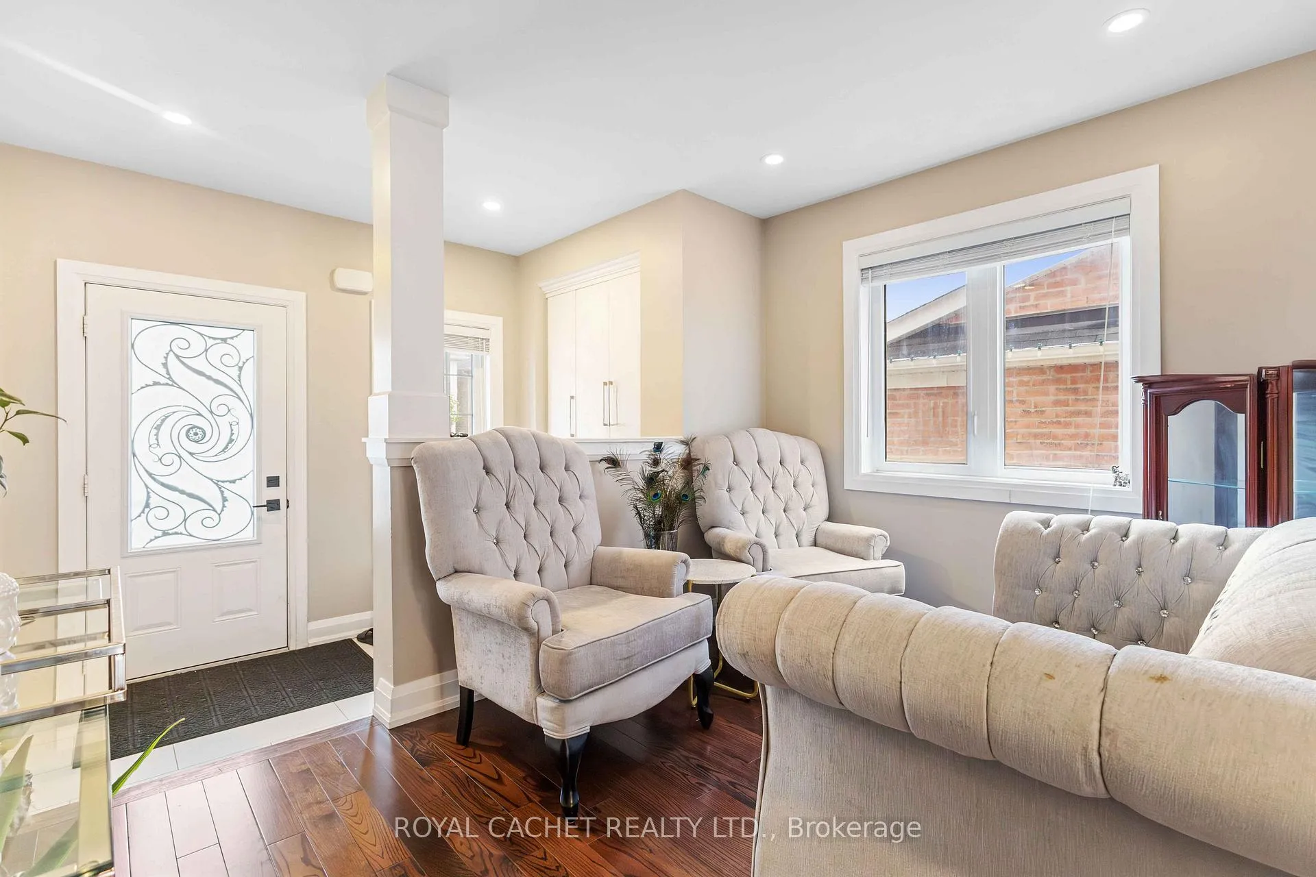 Photo 5 of 20 Gaskin Street, Ajax, Central East — HOMEH