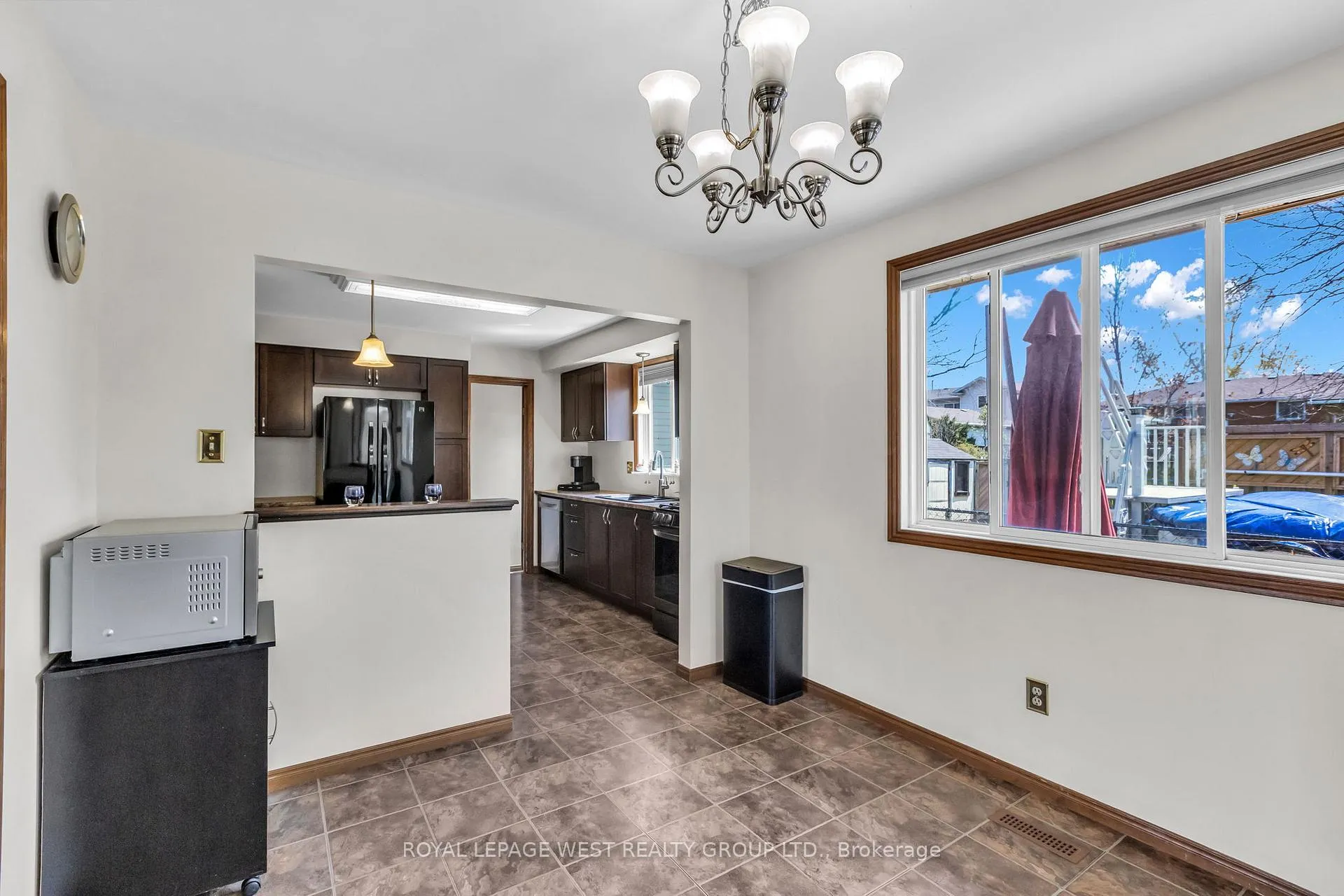 Photo 15 of 12 Banburry Crescent, Grimsby, Grimsby Beach — HOMEH