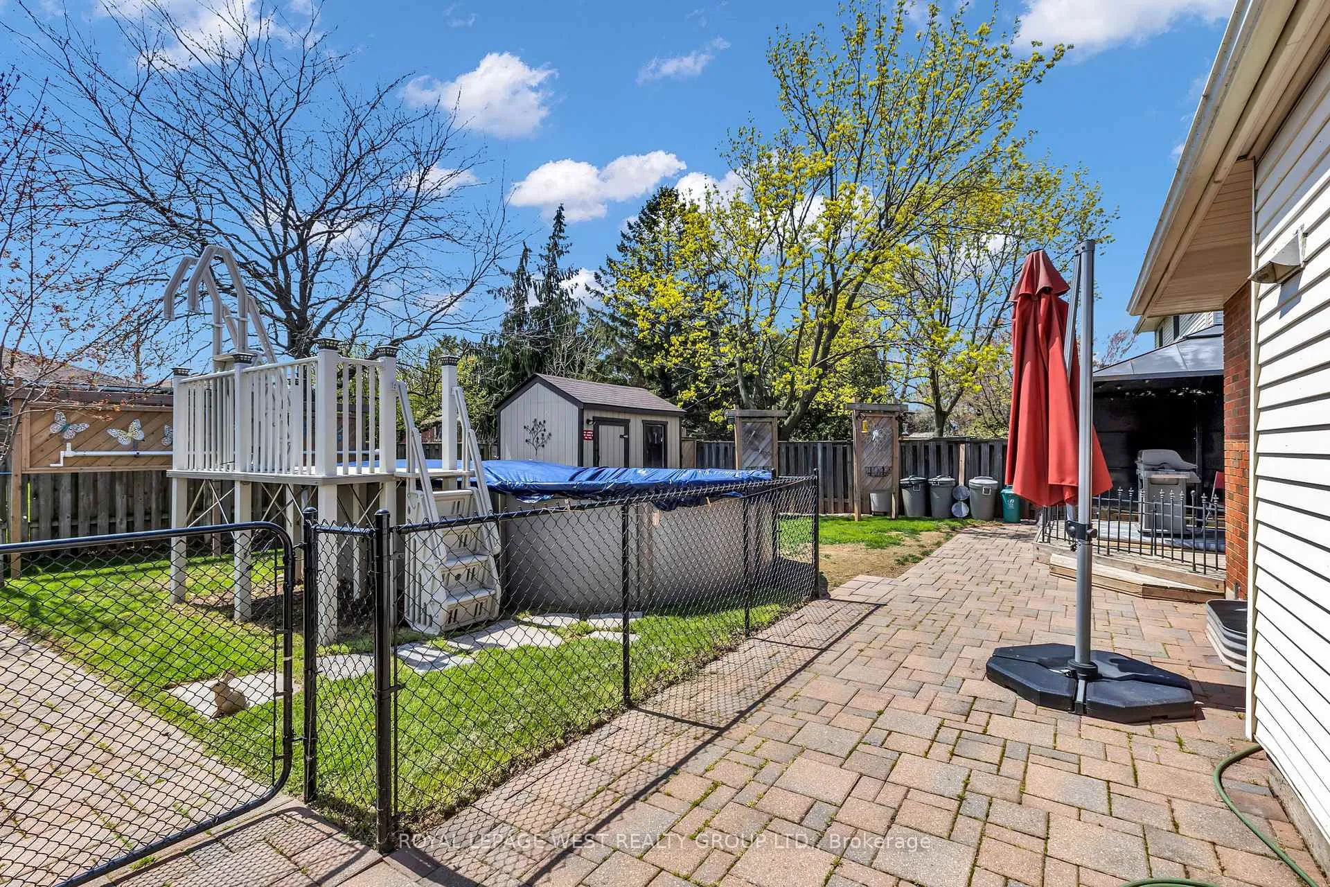 Photo 34 of 12 Banburry Crescent, Grimsby, Grimsby Beach — HOMEH