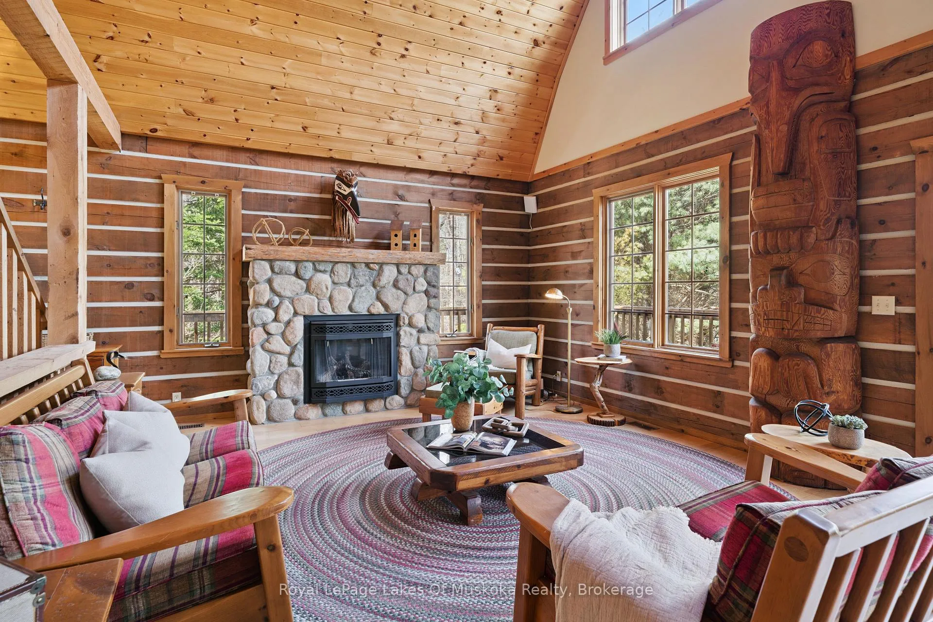 Photo 1 of 1004 McFadden Drive, Algonquin Highlands, McClintock — HOMEH