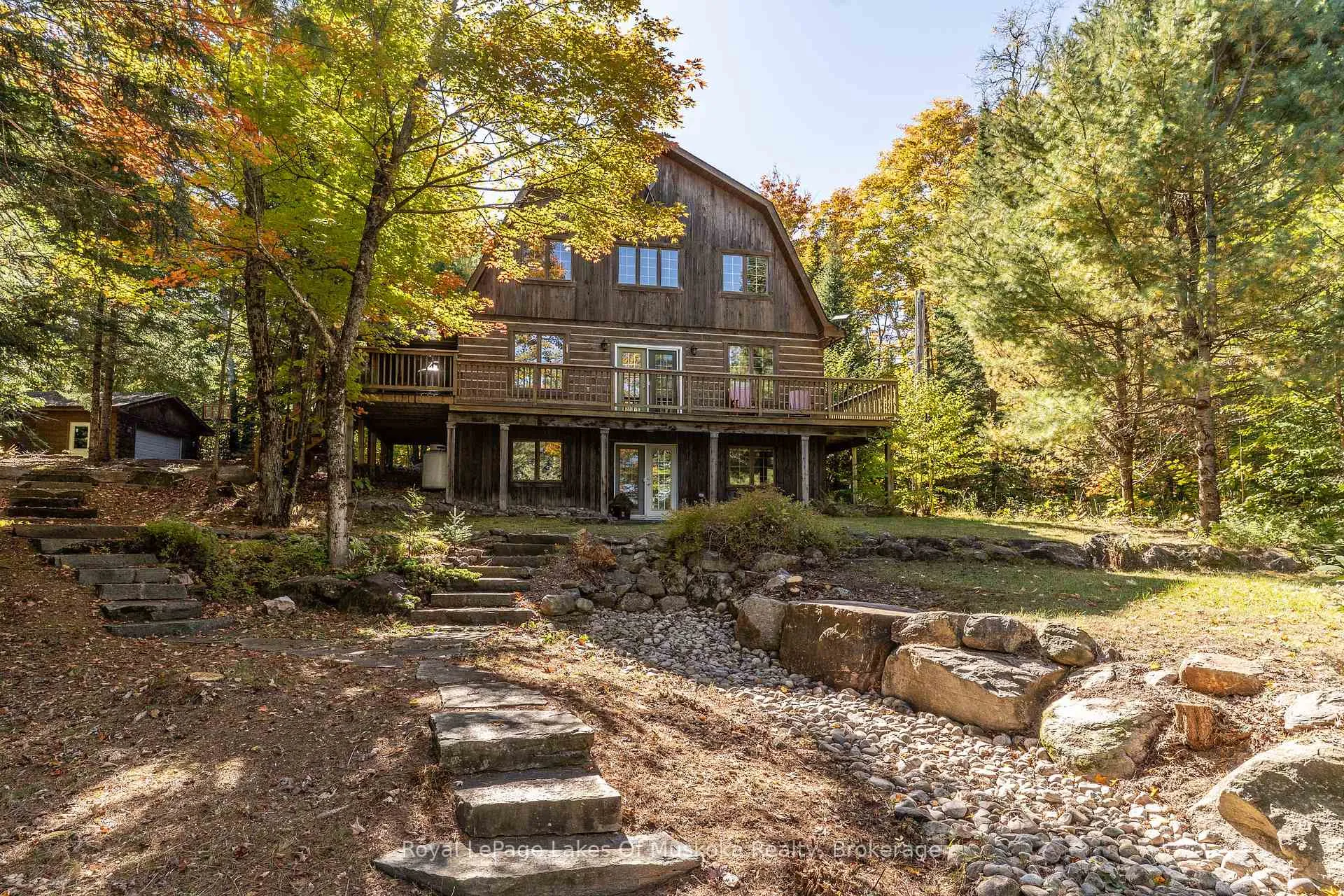 Photo 3 of 1004 McFadden Drive, Algonquin Highlands, McClintock — HOMEH
