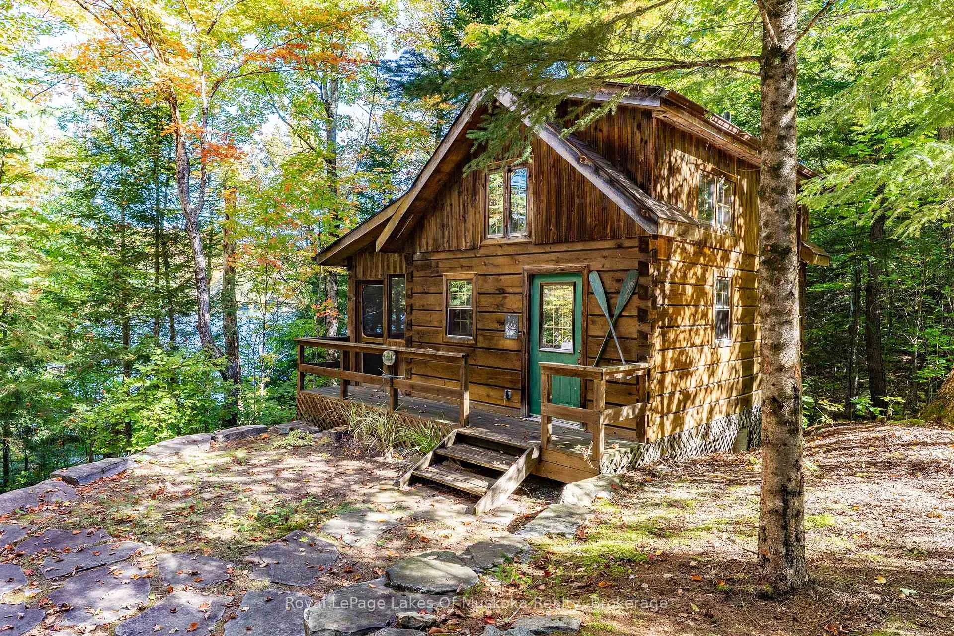 Photo 23 of 1004 McFadden Drive, Algonquin Highlands, McClintock — HOMEH