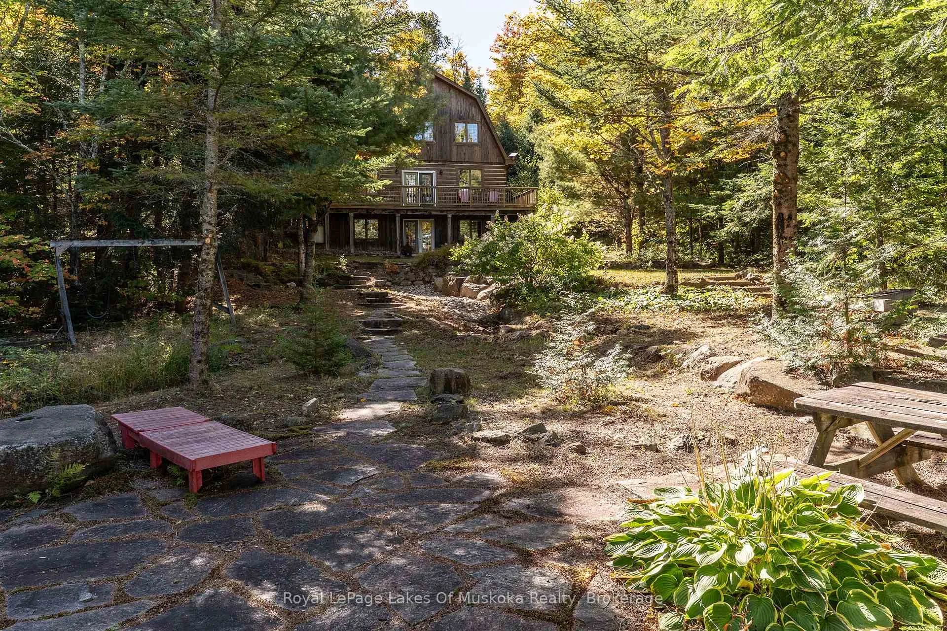 Photo 30 of 1004 McFadden Drive, Algonquin Highlands, McClintock — HOMEH