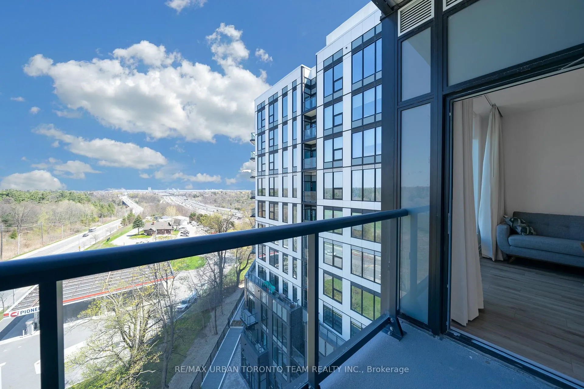 Photo 16 of Unit 820, 7439 Kingston Road, Scarborough, Rouge — HOMEH